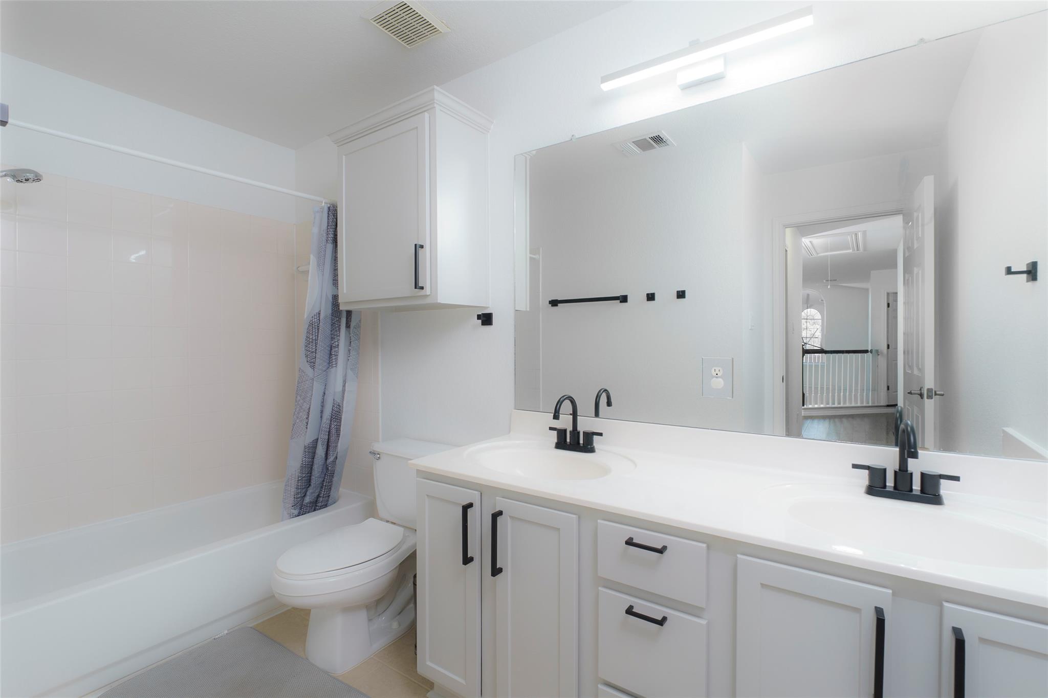 11700 Misty White Dr, Austin, TX 78717