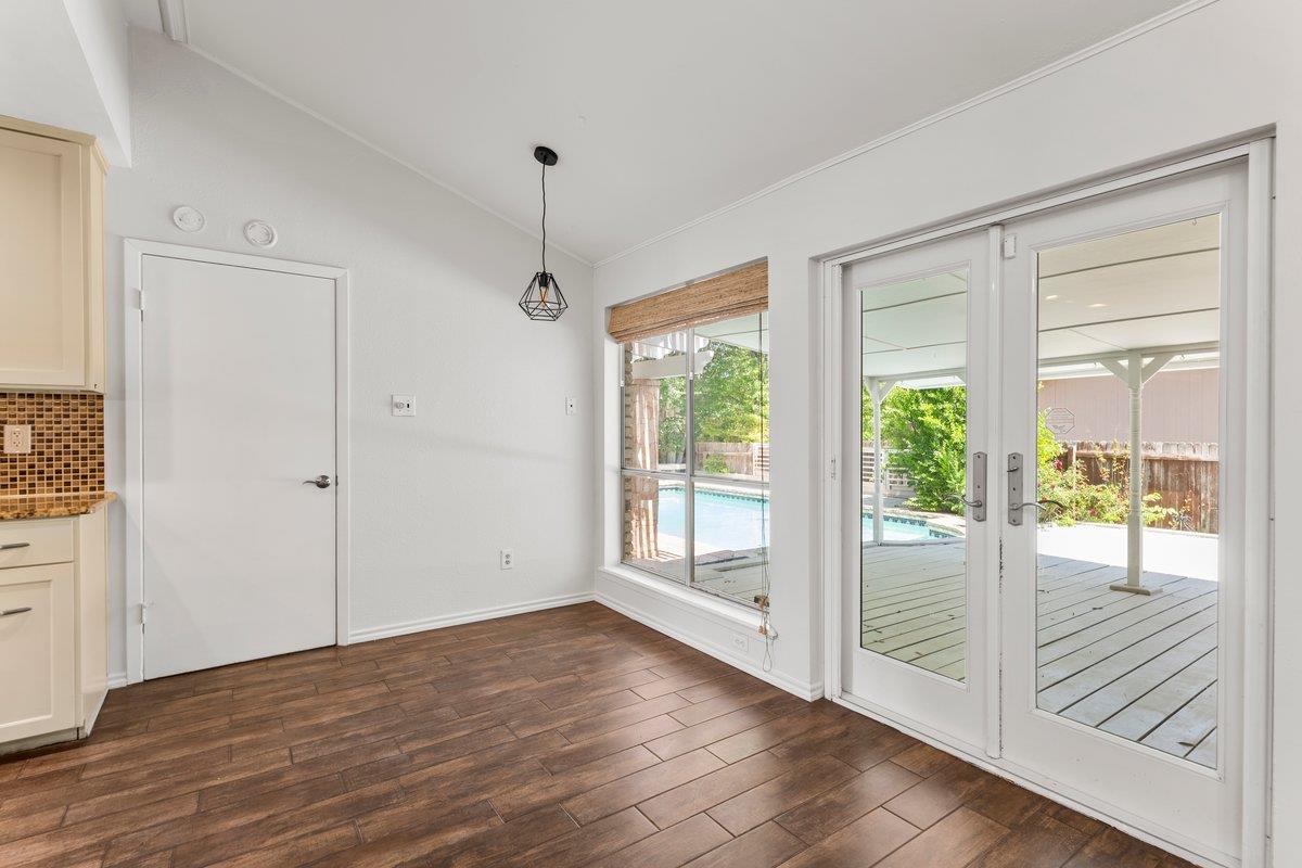 11525 Spring Hill Dr, Austin, TX 78753