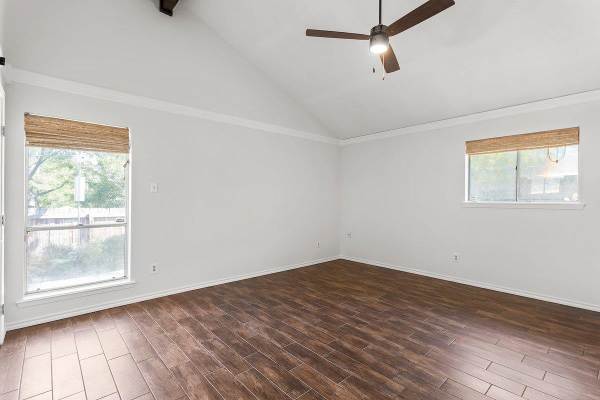 11525 Spring Hill Dr, Austin, TX 78753