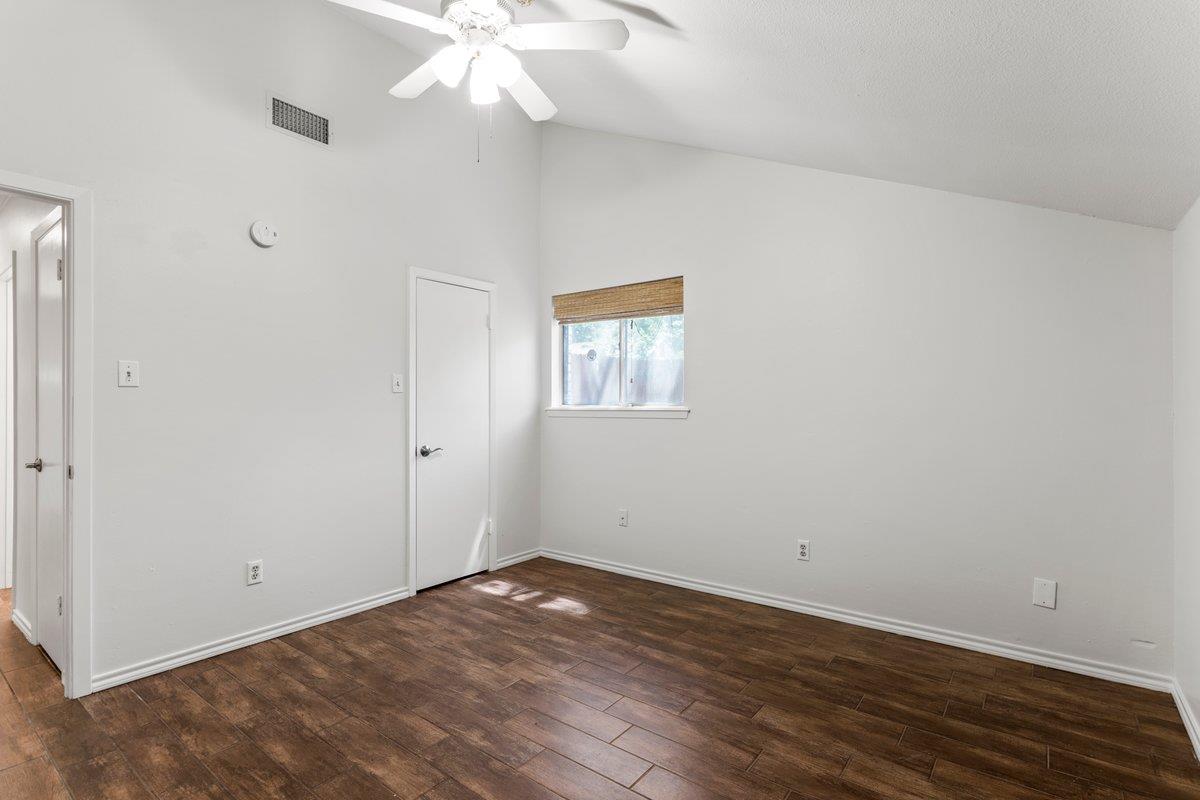 11525 Spring Hill Dr, Austin, TX 78753