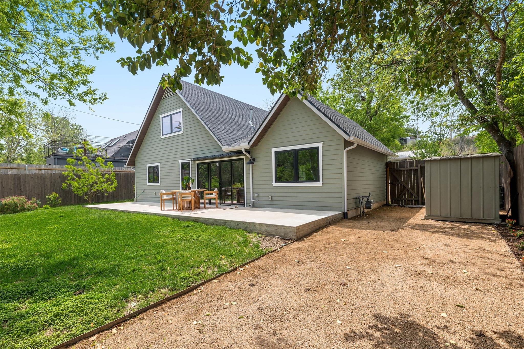 2411 Little John Ln, Austin, TX 78704