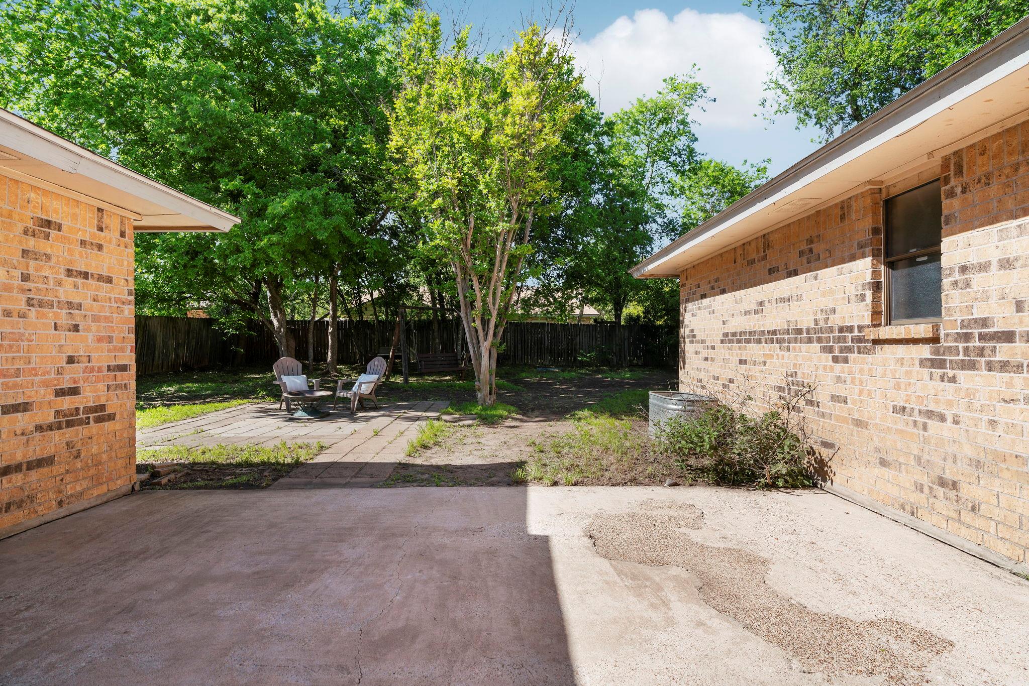 11004 Hillside Oak Ln, Austin, TX 78750