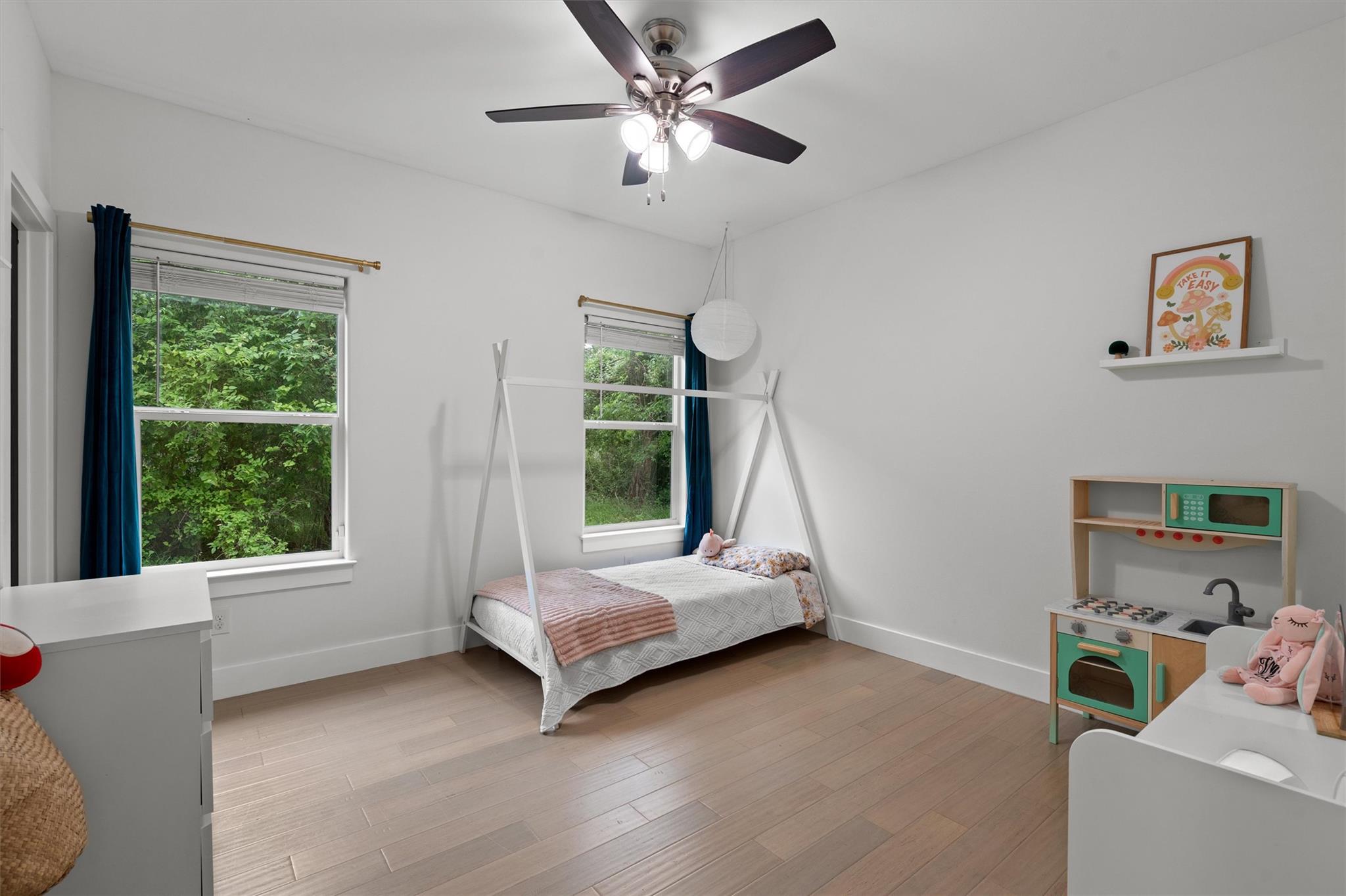 407 Mauna Loa Ln, Bastrop, TX 78602