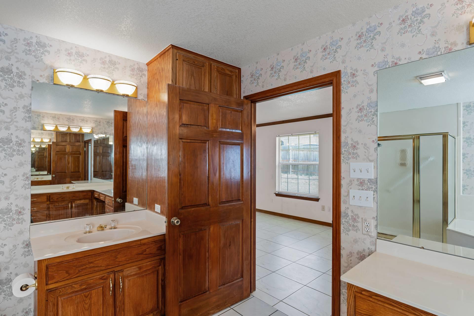 101 Oak Ridge Cir, Georgetown, TX 78628