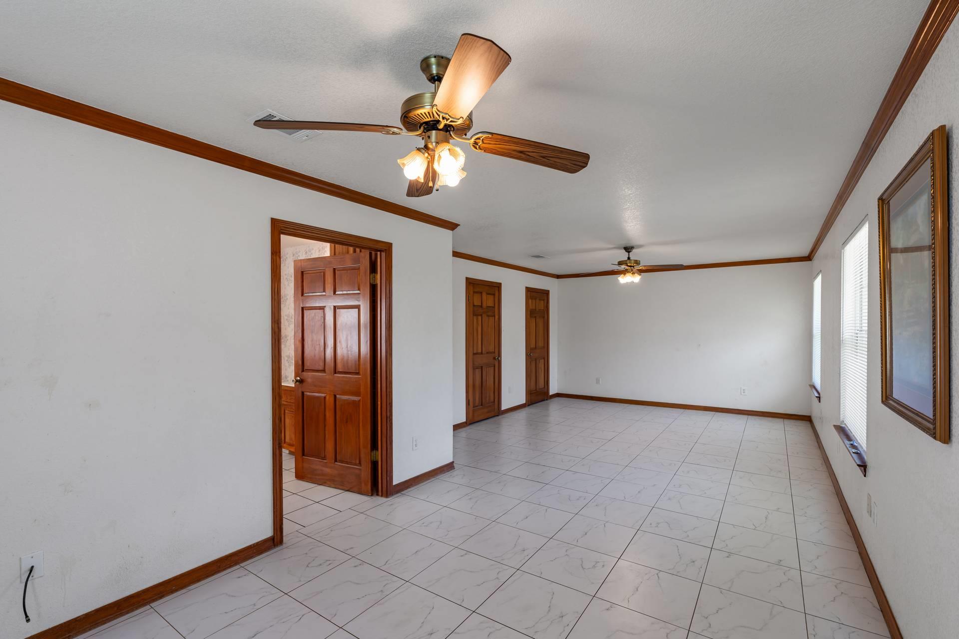 101 Oak Ridge Cir, Georgetown, TX 78628