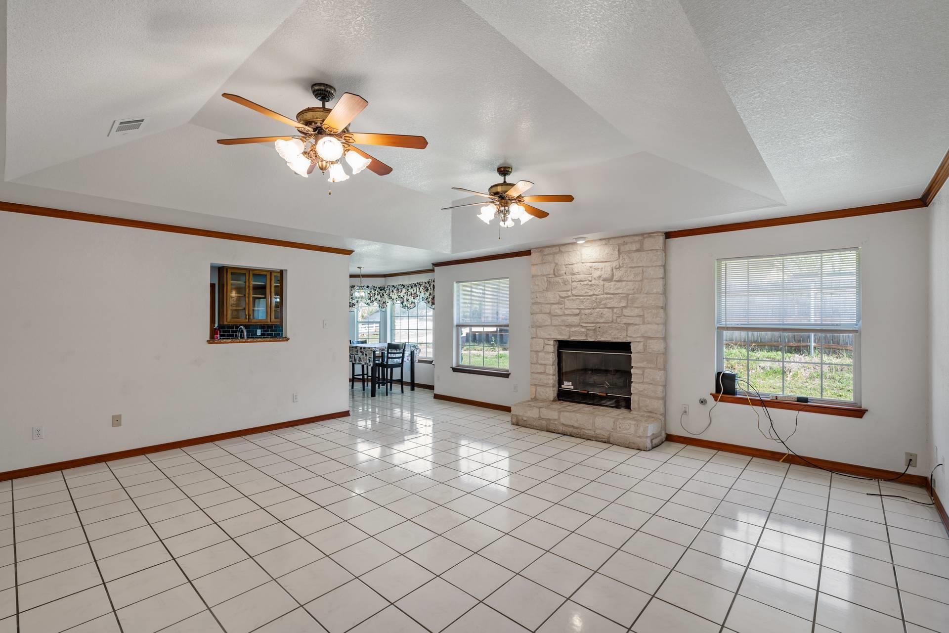 101 Oak Ridge Cir, Georgetown, TX 78628