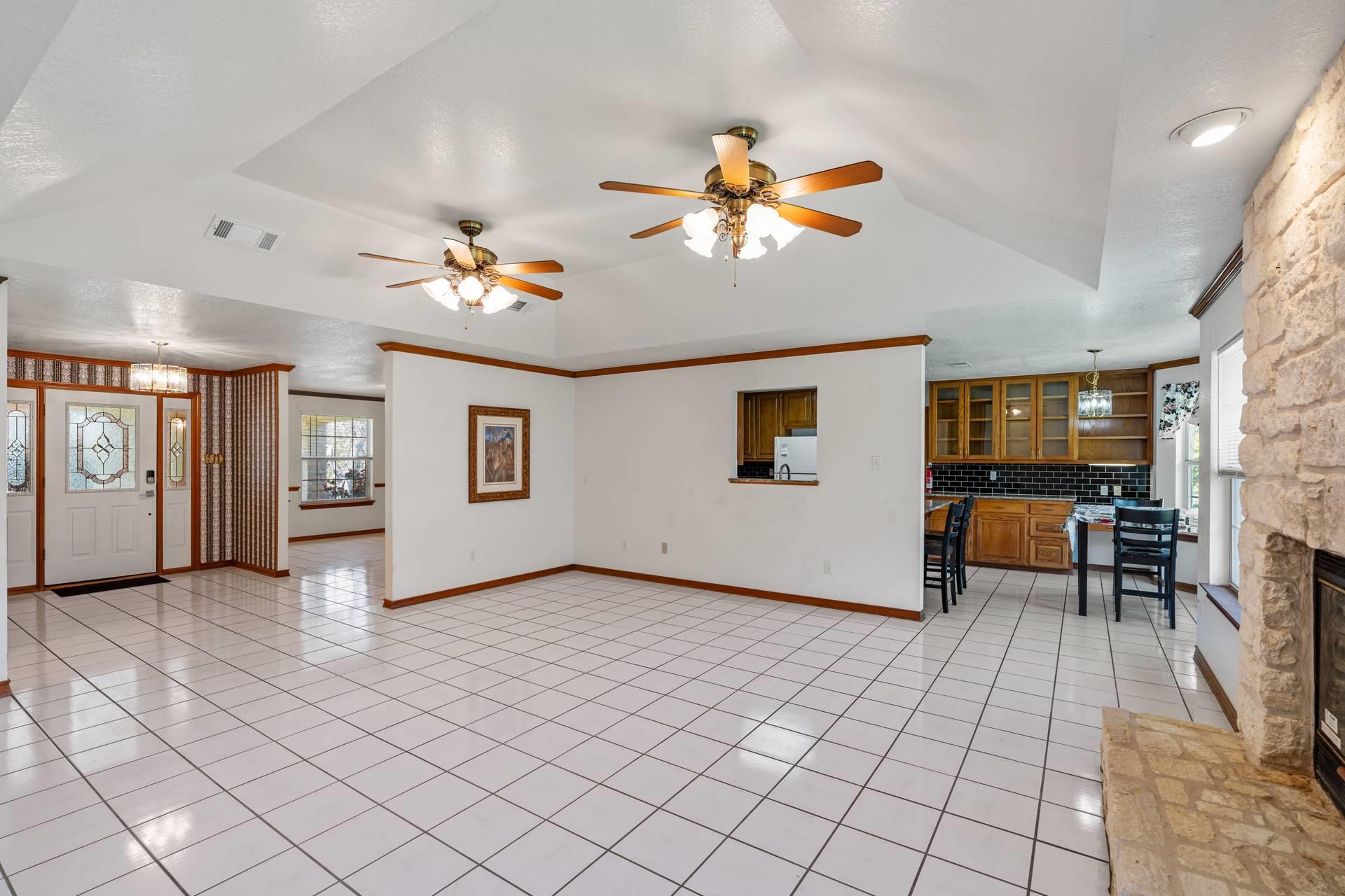 101 Oak Ridge Cir, Georgetown, TX 78628