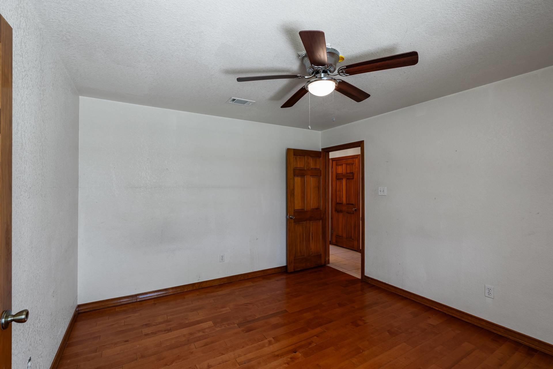 101 Oak Ridge Cir, Georgetown, TX 78628