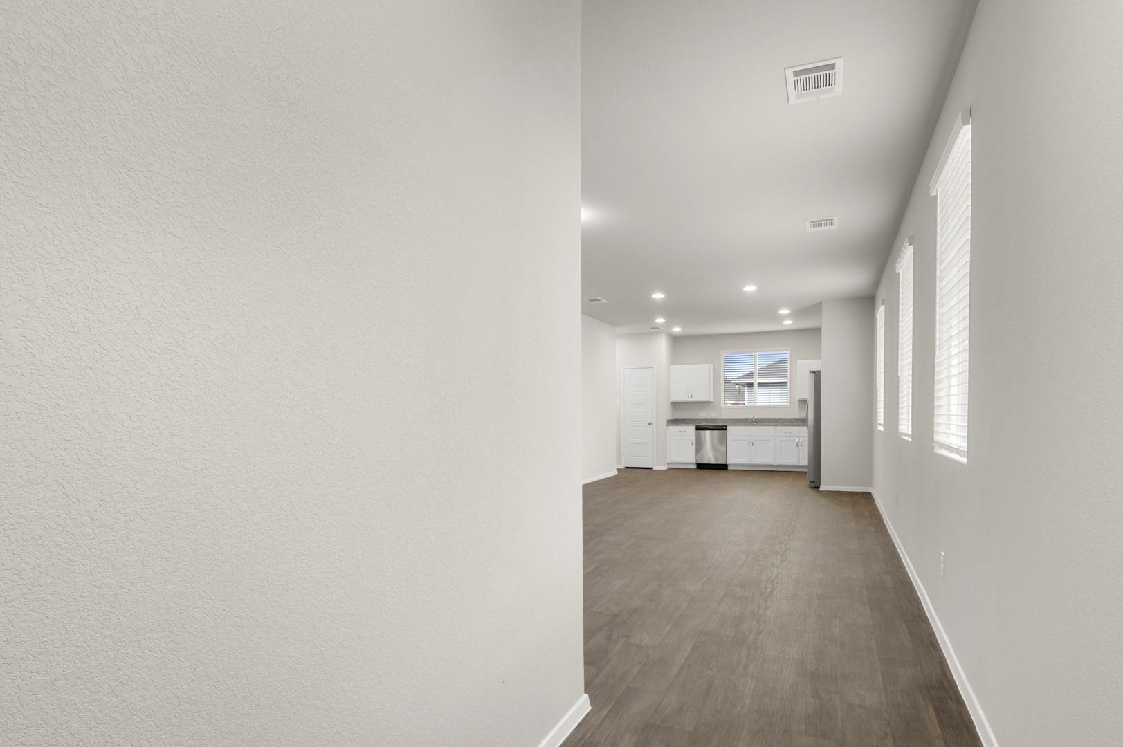 700 Running Creek Dr, Kyle, TX 78640