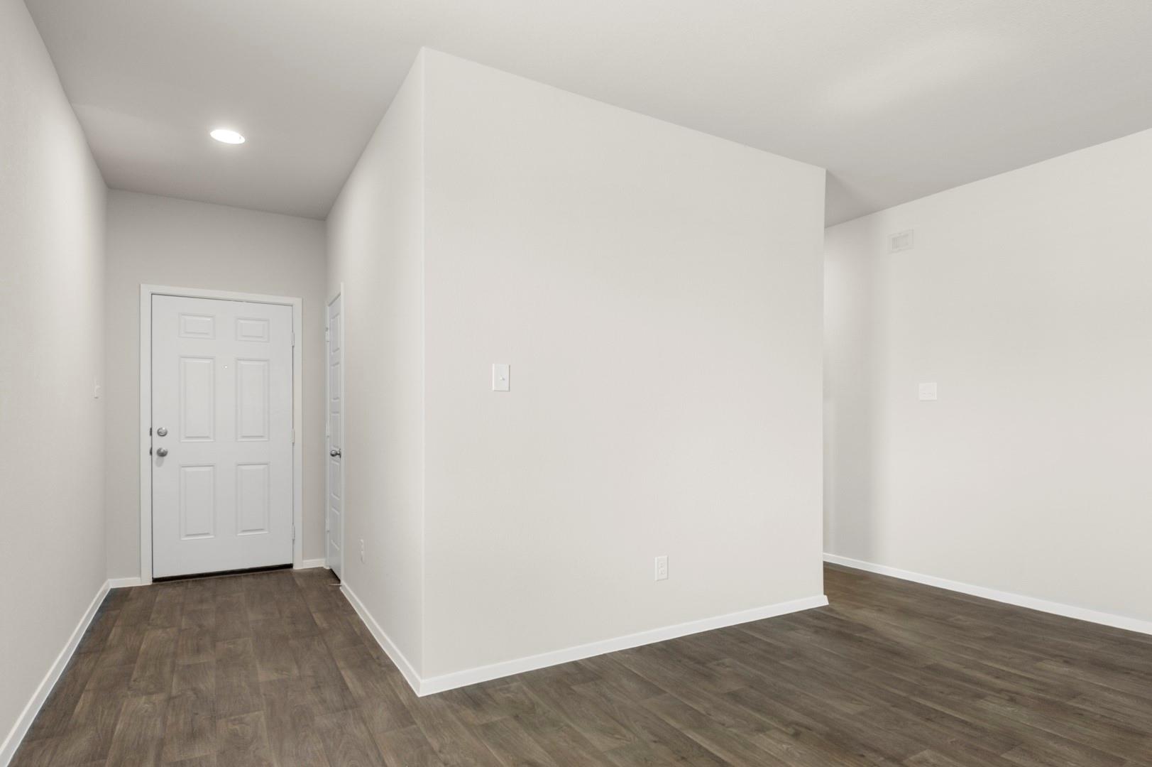 700 Running Creek Dr, Kyle, TX 78640