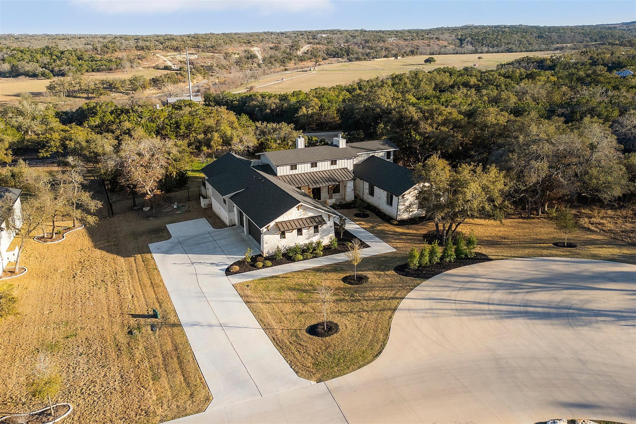 336 Mae Pt, Dripping Springs, TX 78620