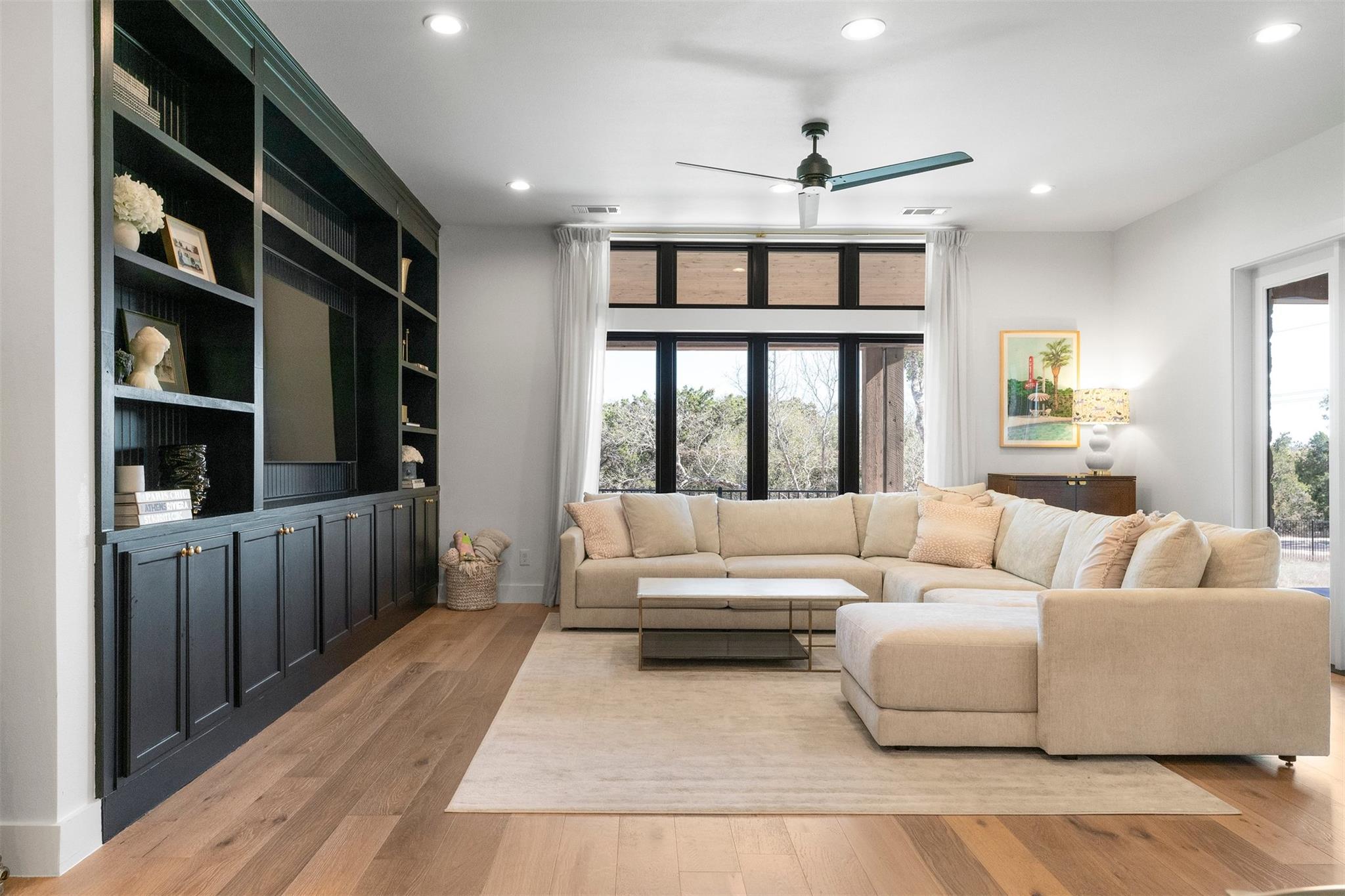 336 Mae Pt, Dripping Springs, TX 78620