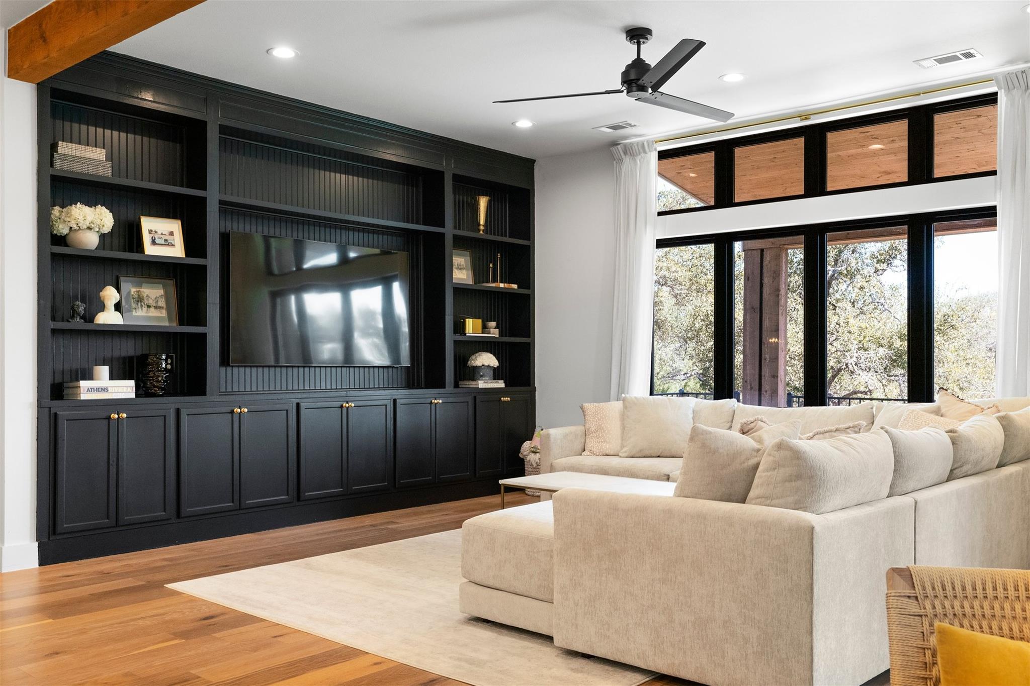 336 Mae Pt, Dripping Springs, TX 78620