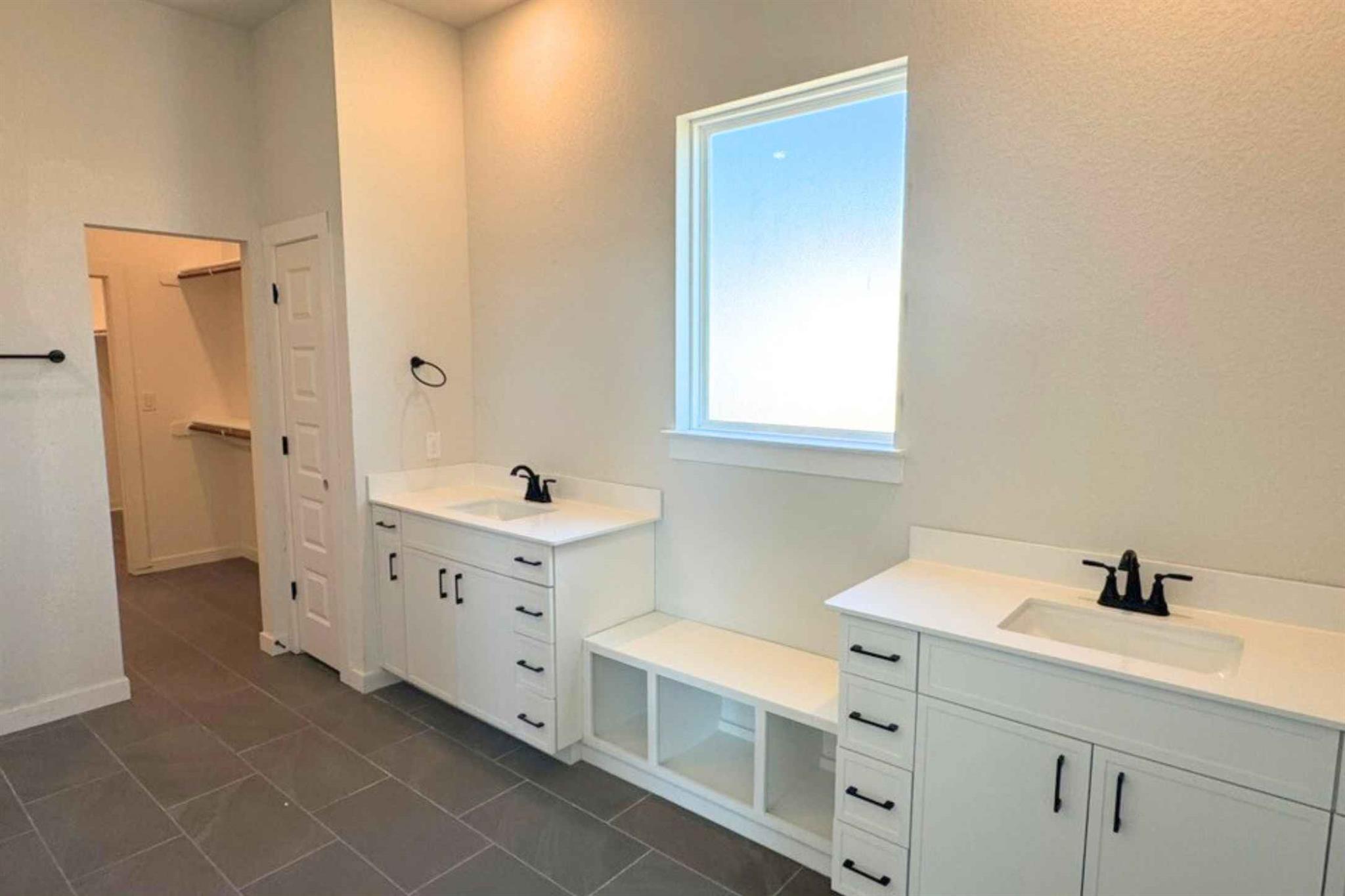 140 Basketflower Ln, Georgetown, TX 78633