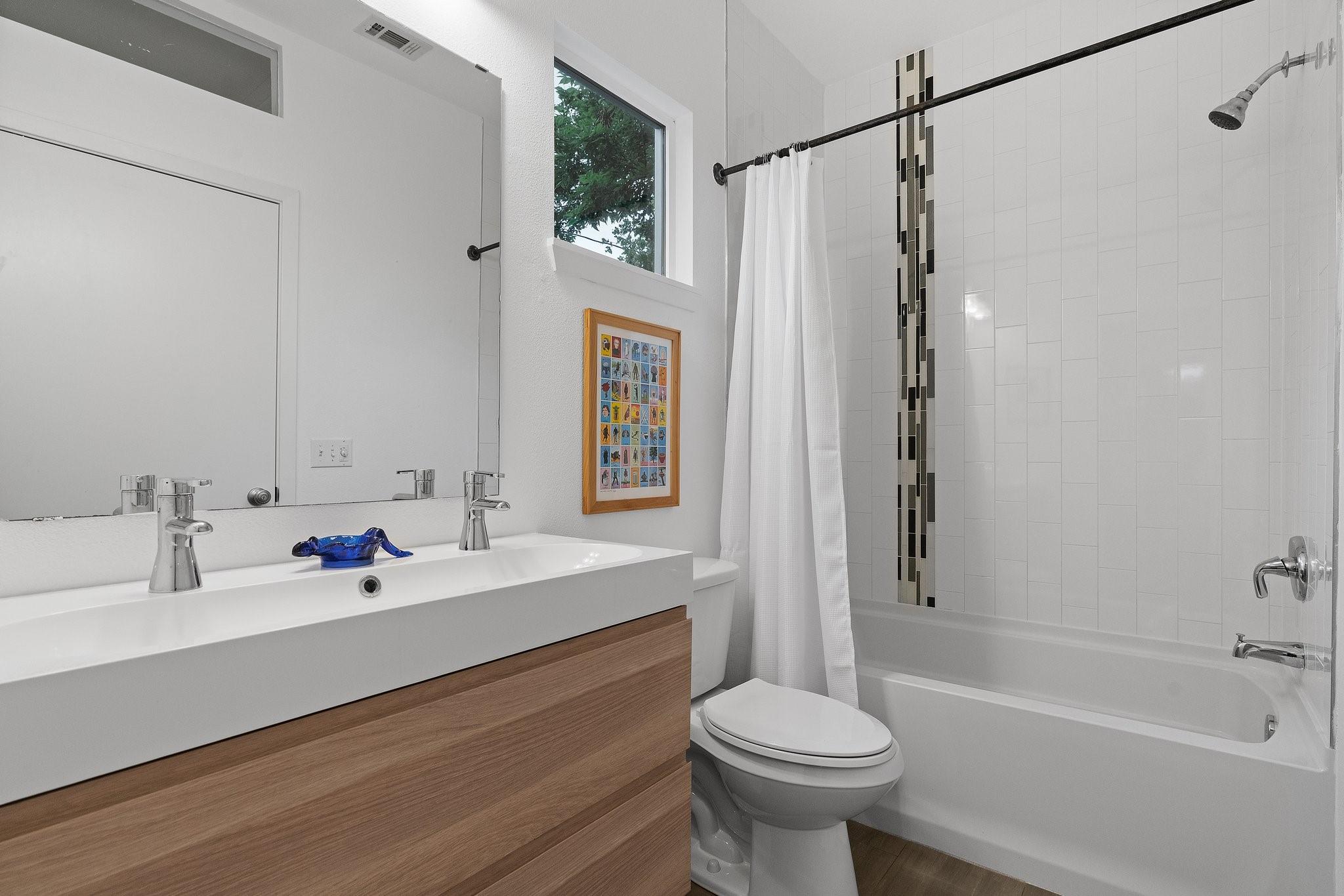3204 E 14th 1/2 St, Austin, TX 78721