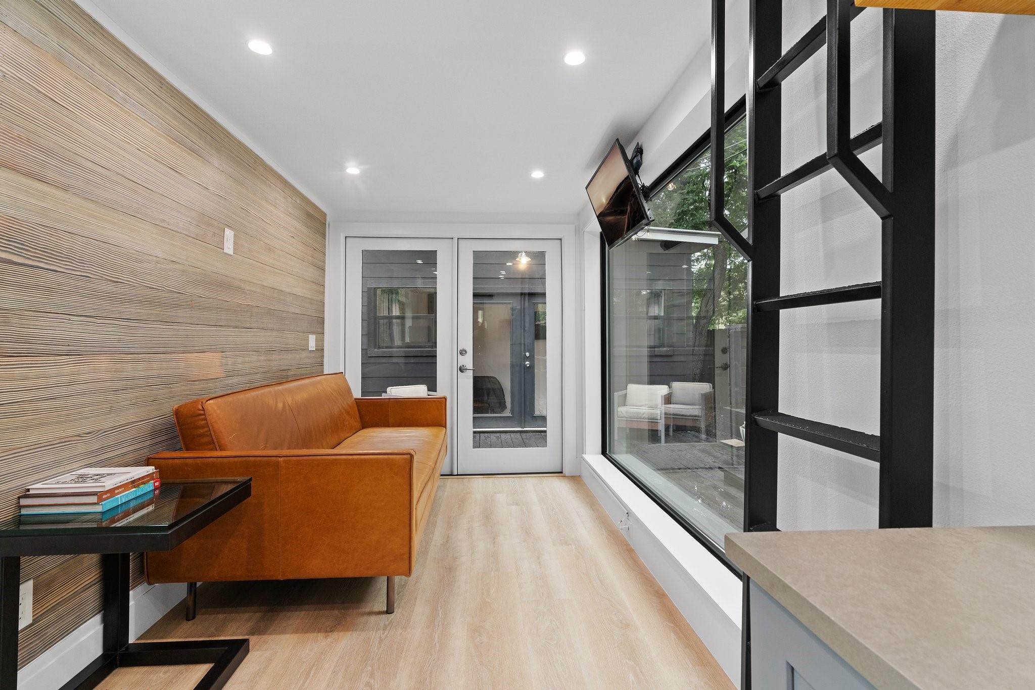 3204 E 14th 1/2 St, Austin, TX 78721
