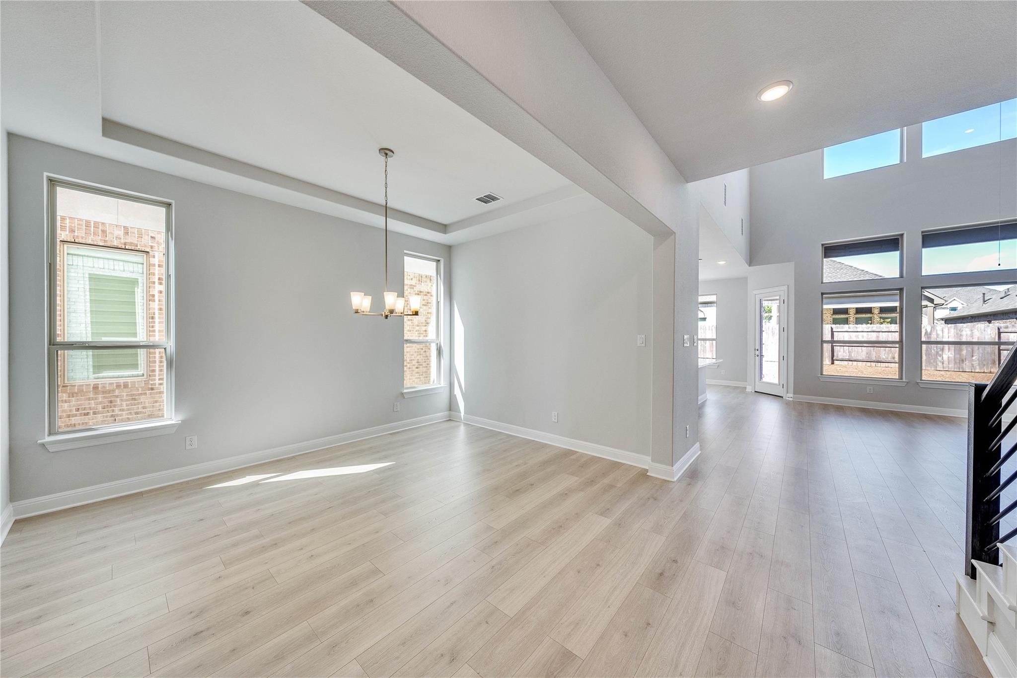 1824 Lazy Grove Bnd, Leander, TX 78641