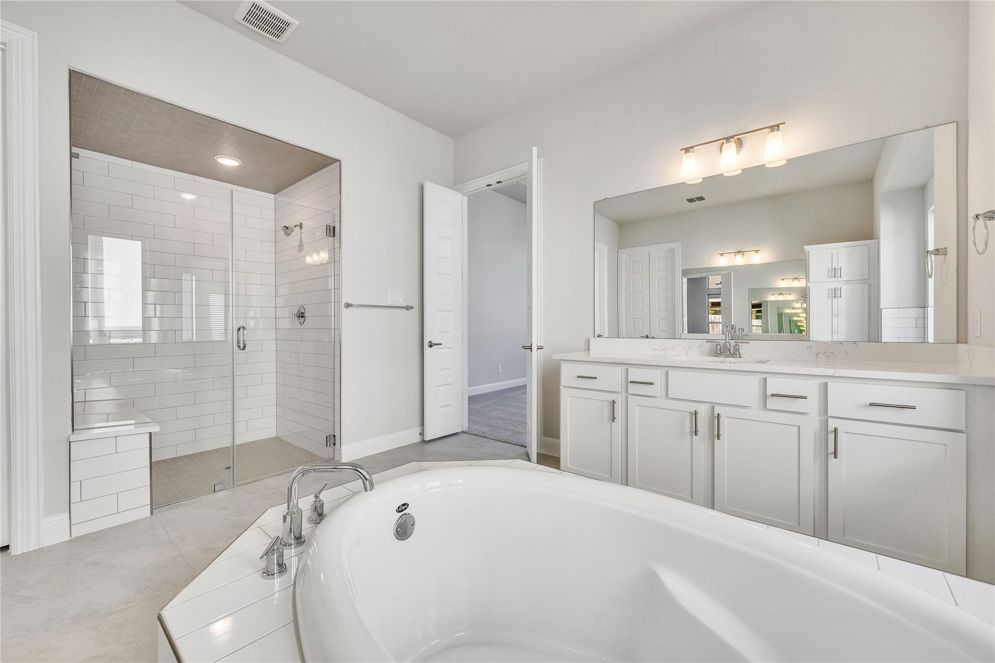 1824 Lazy Grove Bnd, Leander, TX 78641