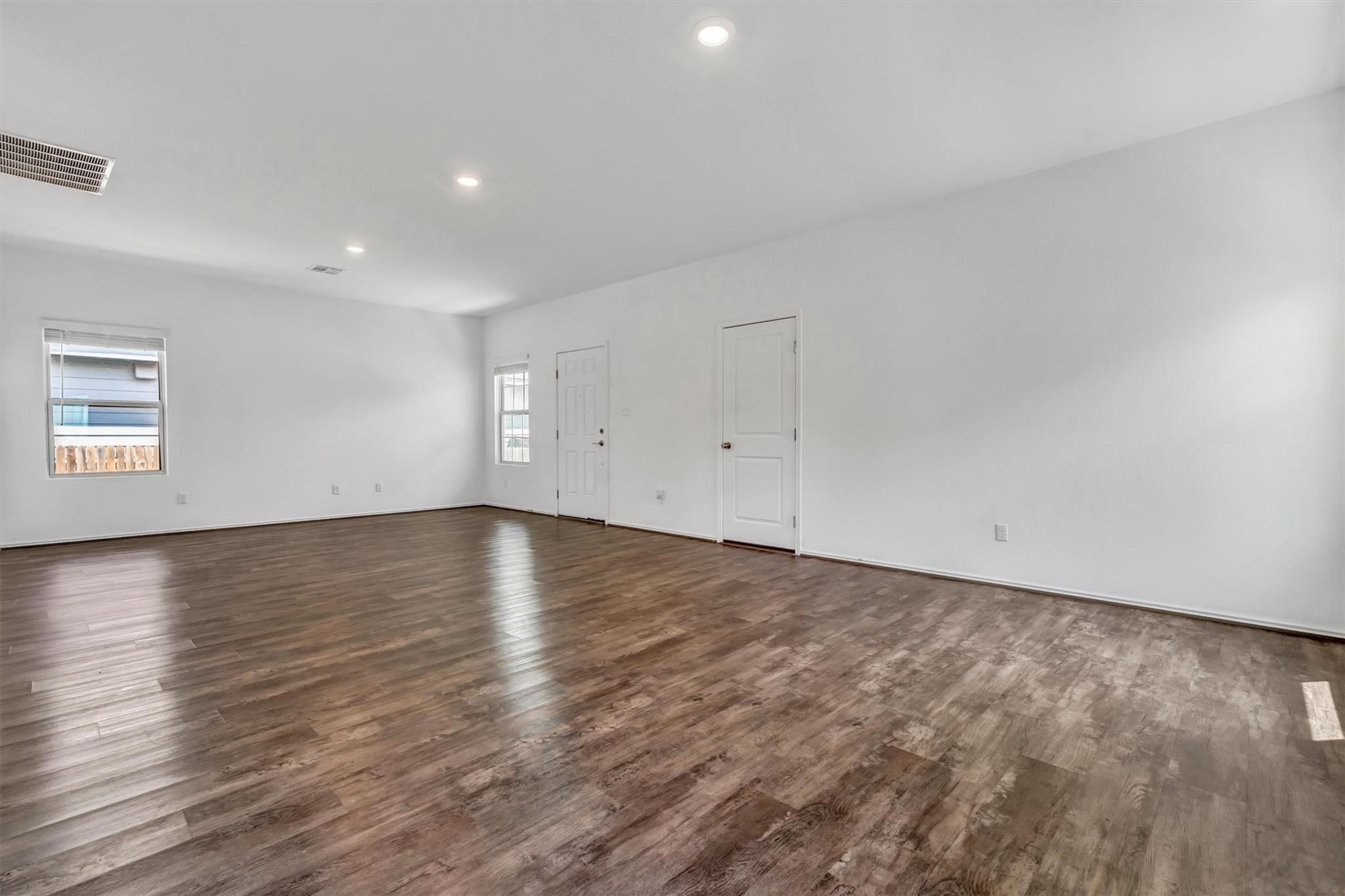 771 Circle Way, Jarrell, TX 76537