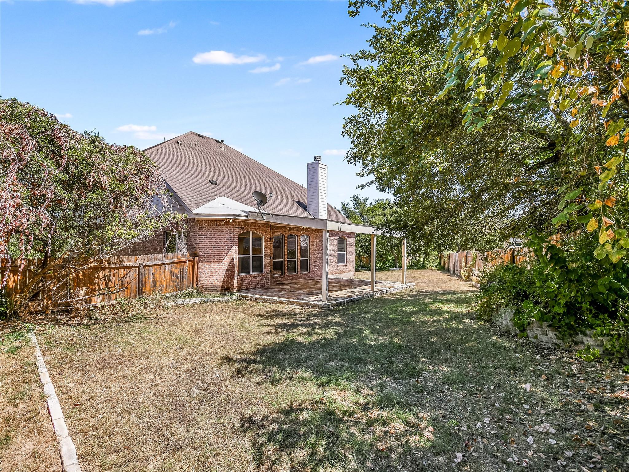 8021 Levata Dr, Austin, TX 78739