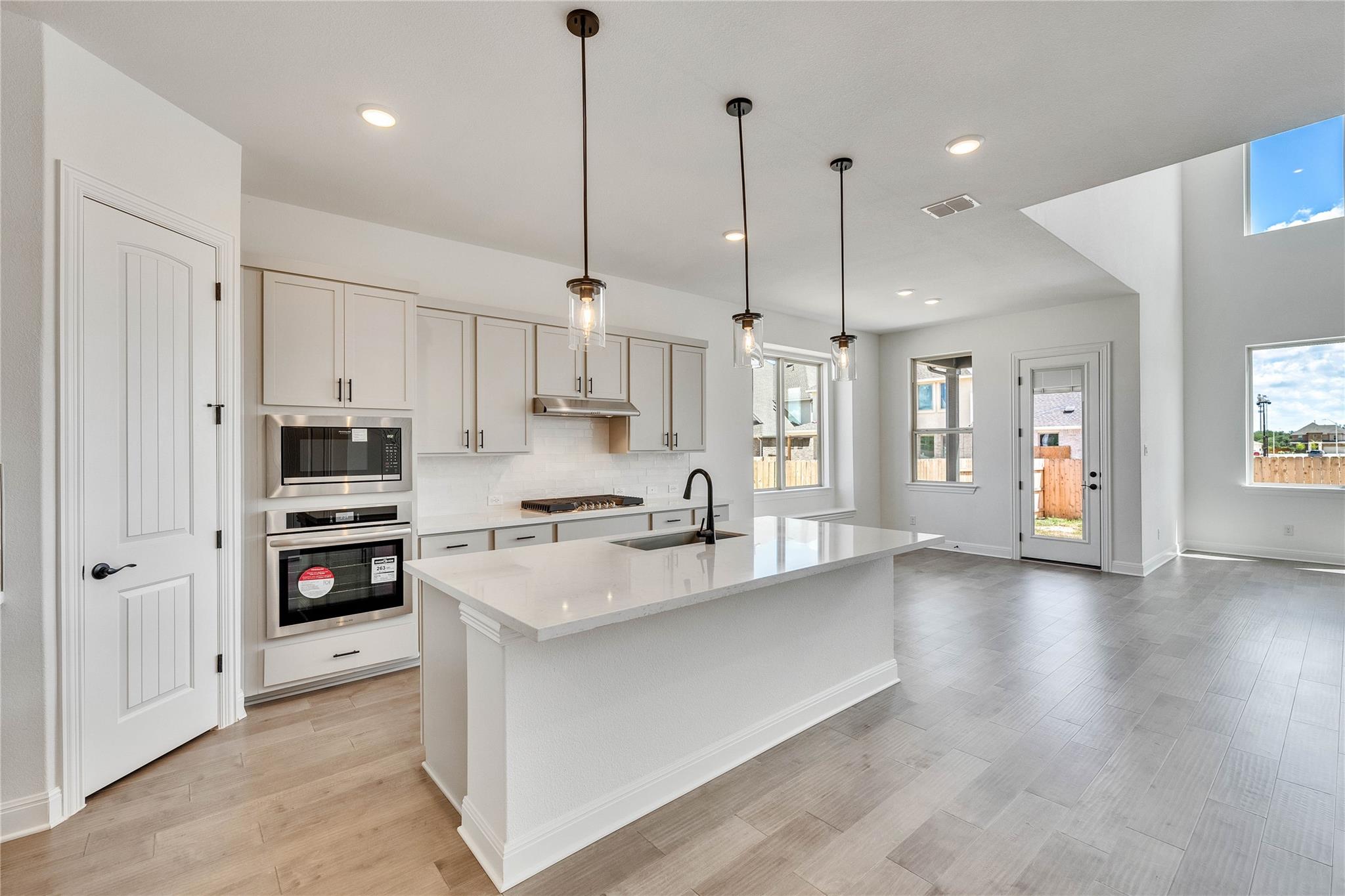 920 Old Garden Rd, Leander, TX 78641