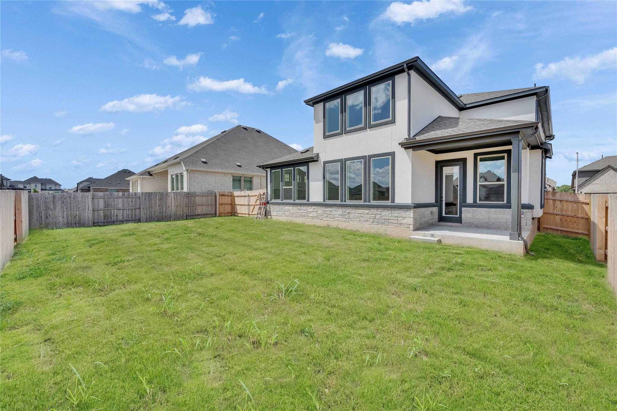 920 Old Garden Rd, Leander, TX 78641