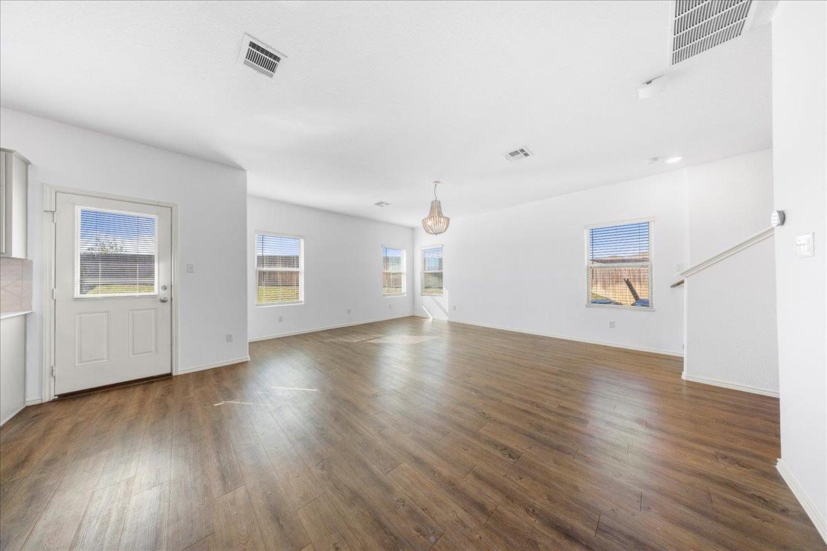 724 Circle Way # 42H, Jarrell, TX 76537
