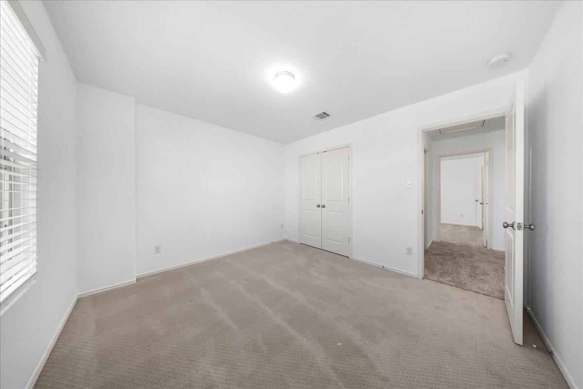 724 Circle Way # 42H, Jarrell, TX 76537