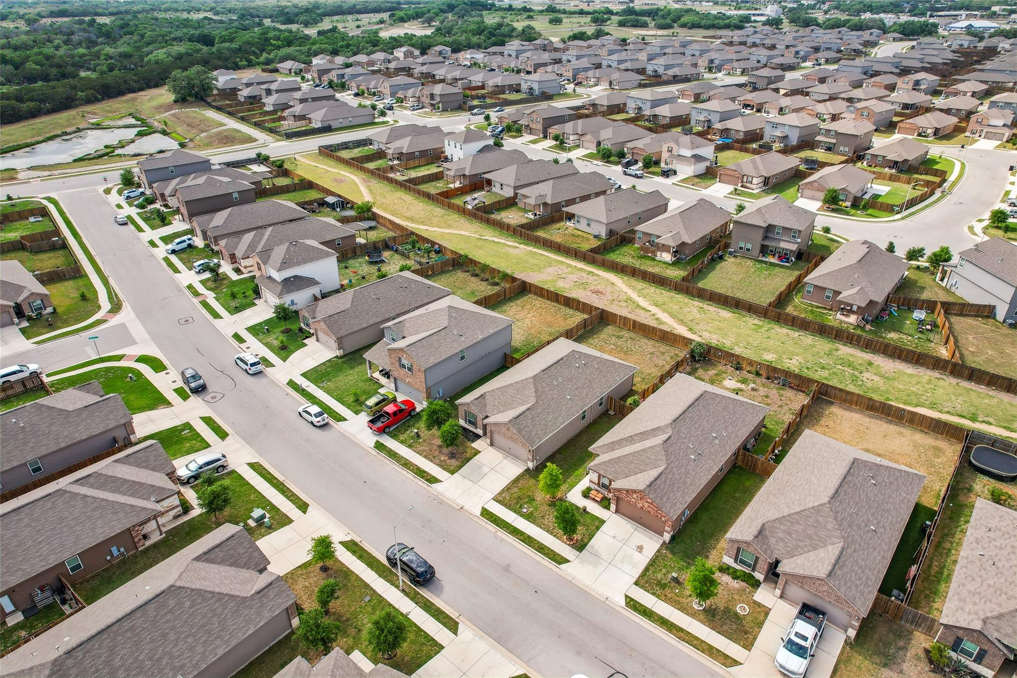 320 Freedom Park Ave, Liberty Hill, TX 78642