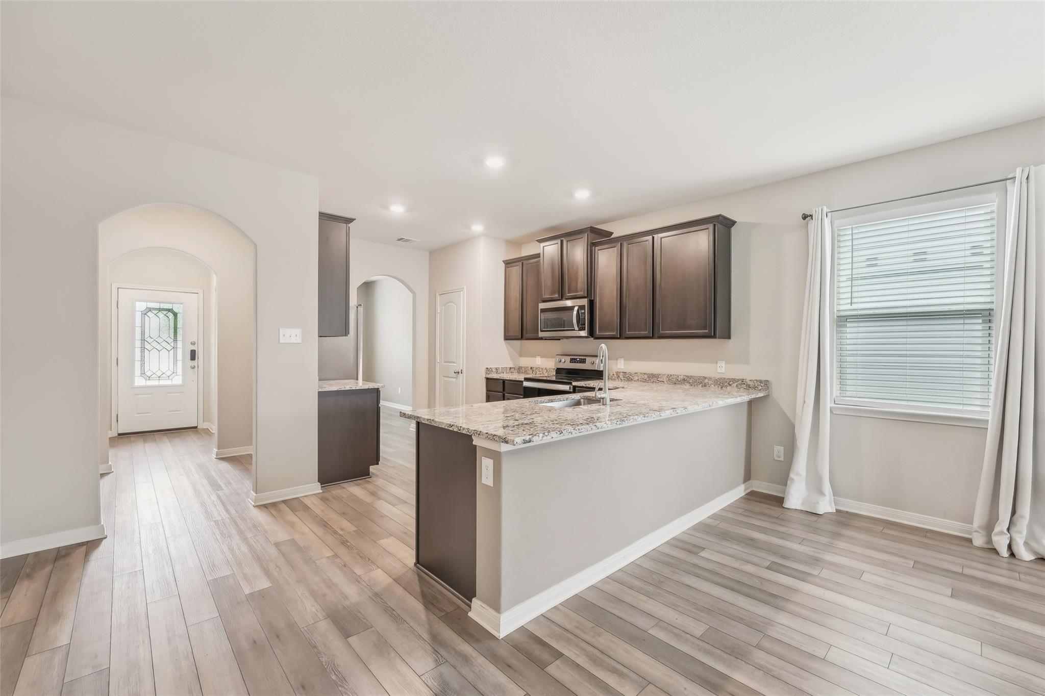 320 Freedom Park Ave, Liberty Hill, TX 78642