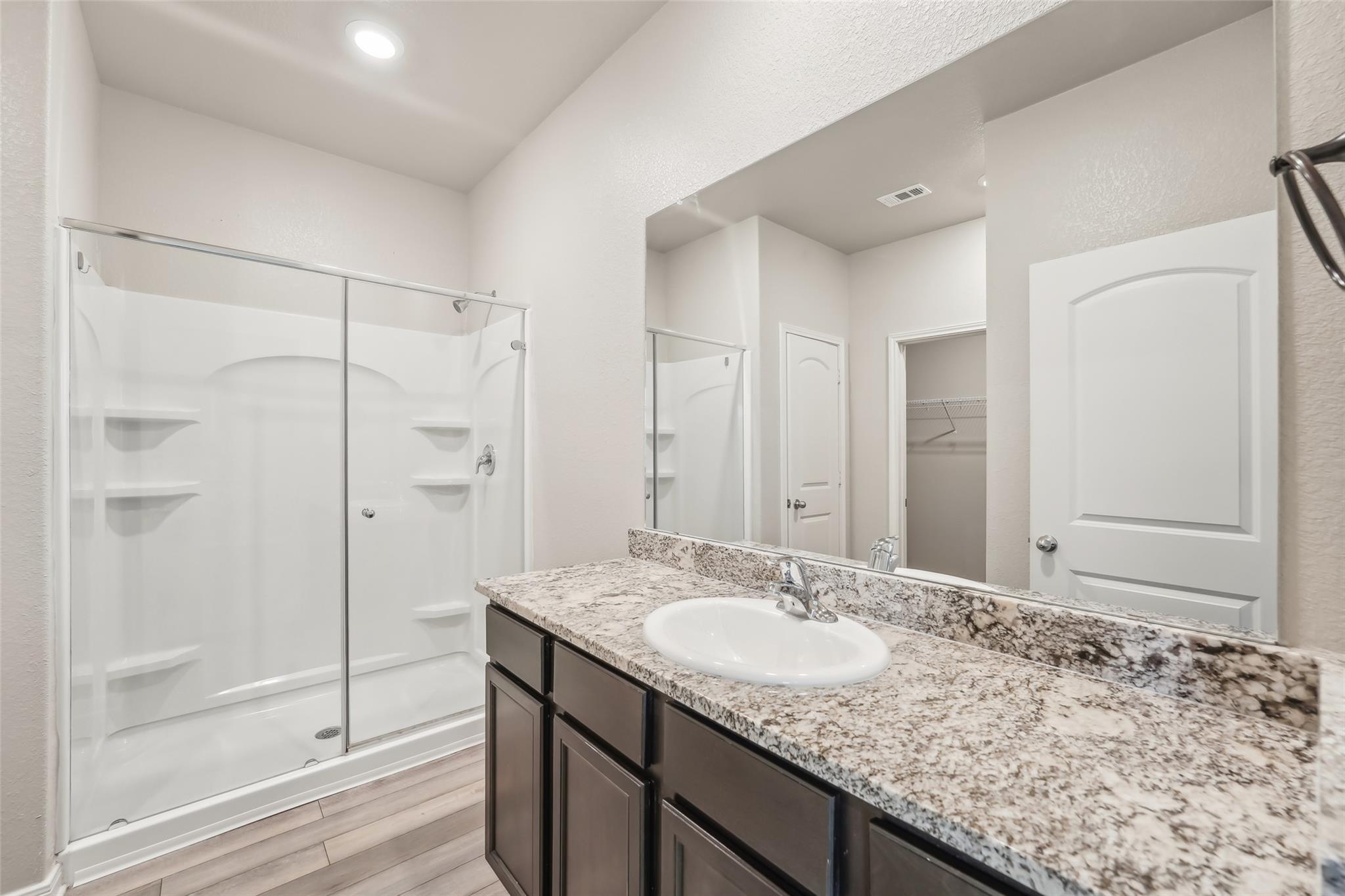 320 Freedom Park Ave, Liberty Hill, TX 78642