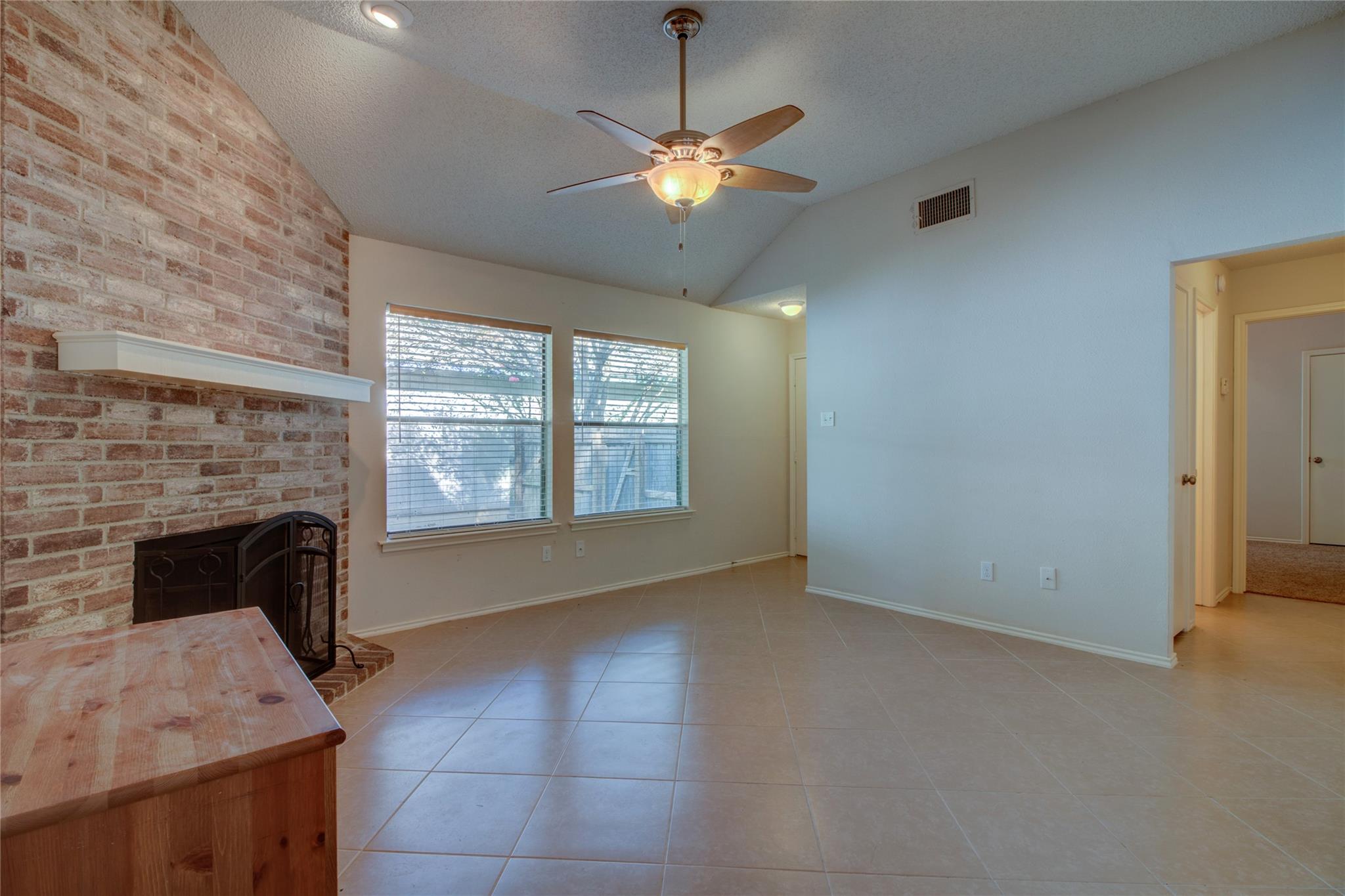 2103 Jasmine Path, Round Rock, TX 78664