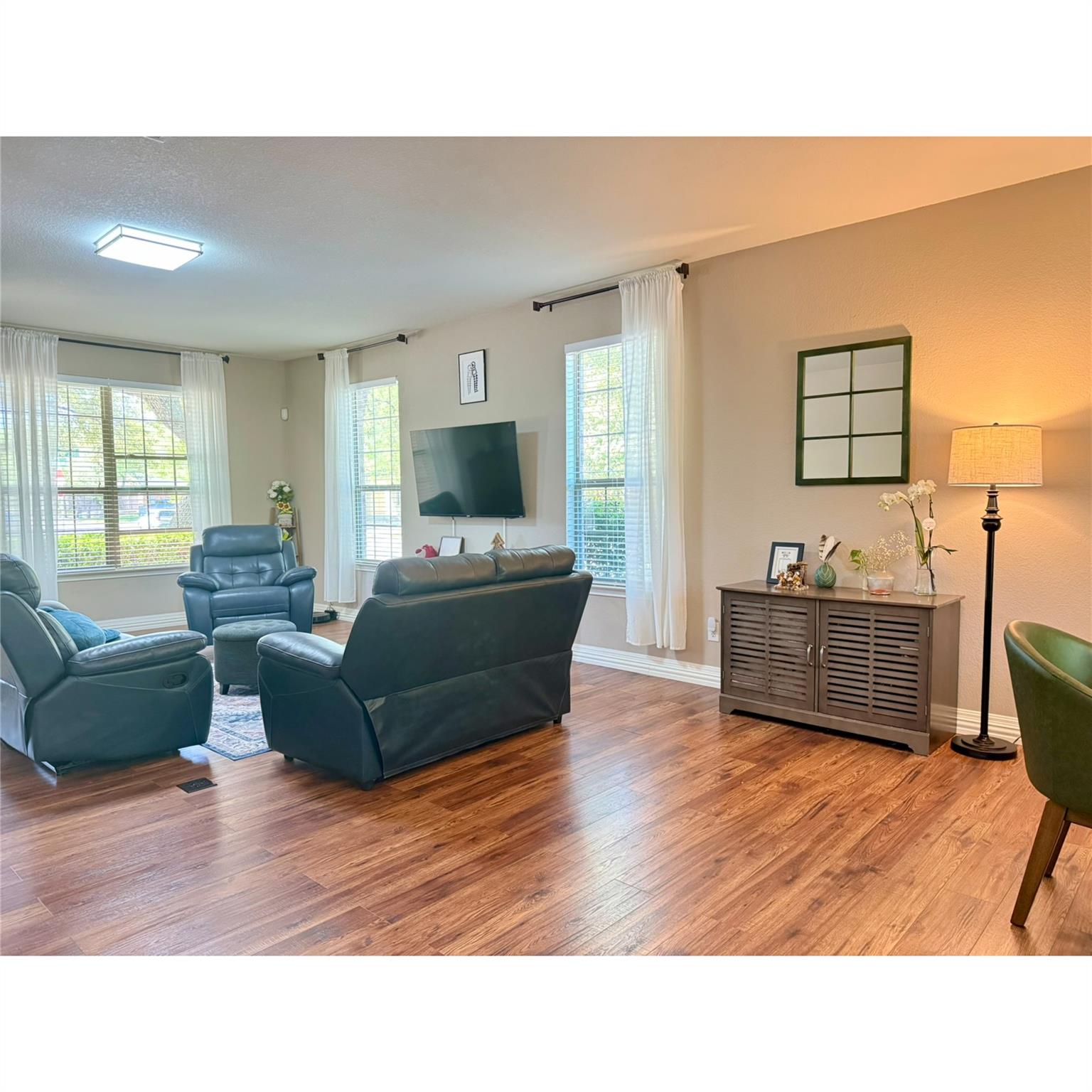 2201 Ezra Ct, Cedar Park, TX 78613