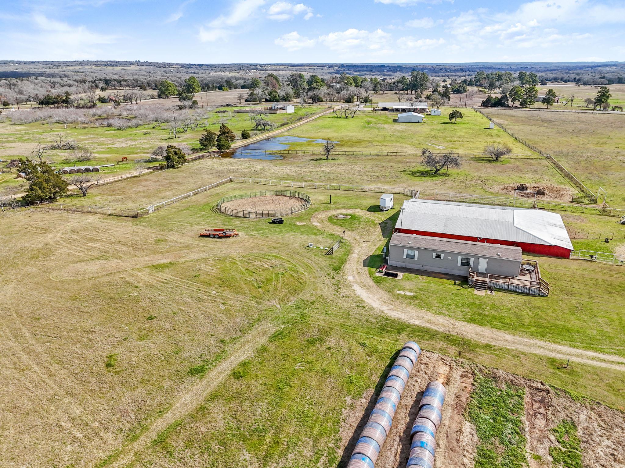 140 Youngs Prairie Rd, Elgin, TX 78621