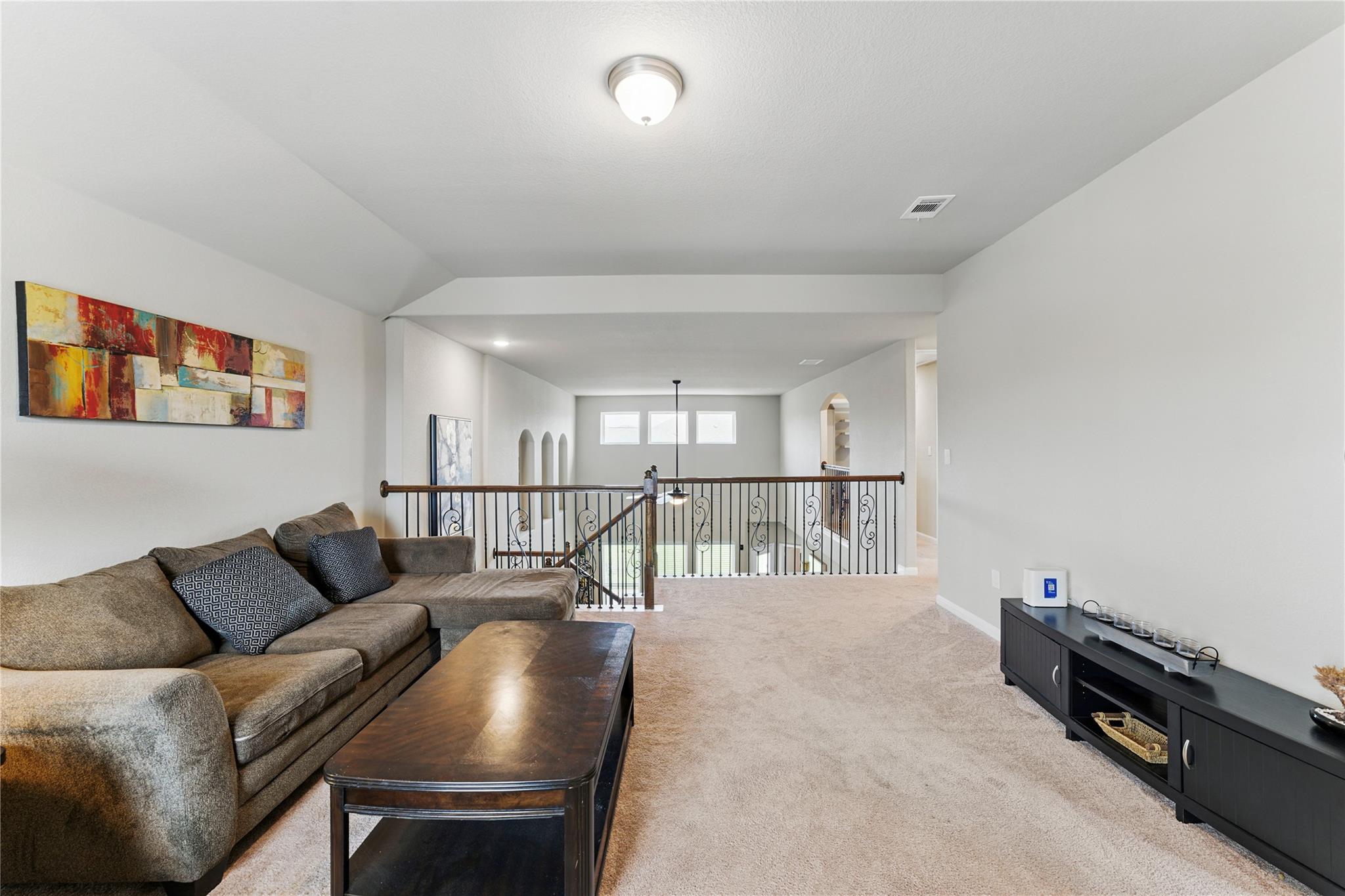 483 Algaroba Loop, Buda, TX 78610