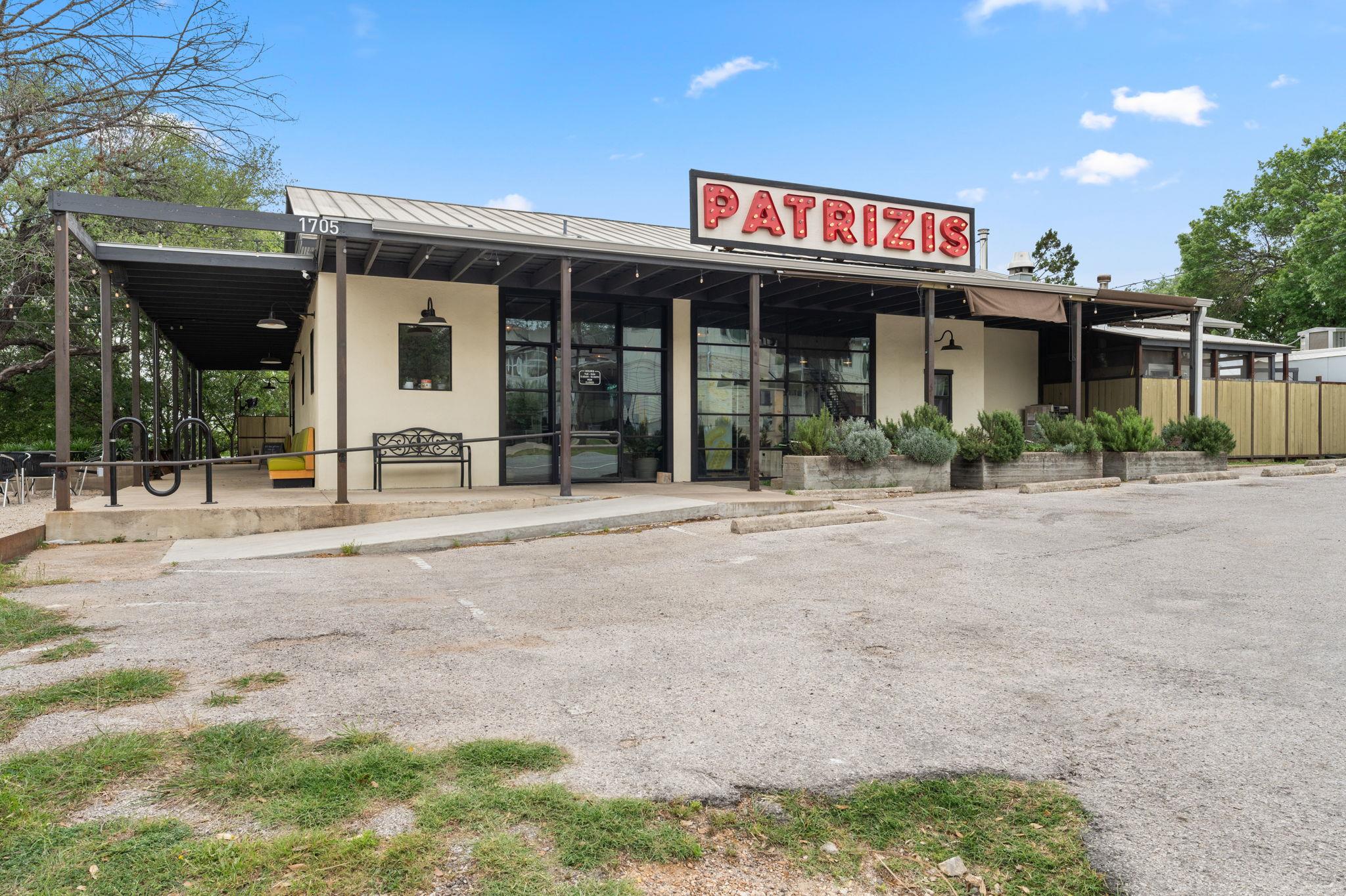 900 Lipan Trl, Austin, TX 78733