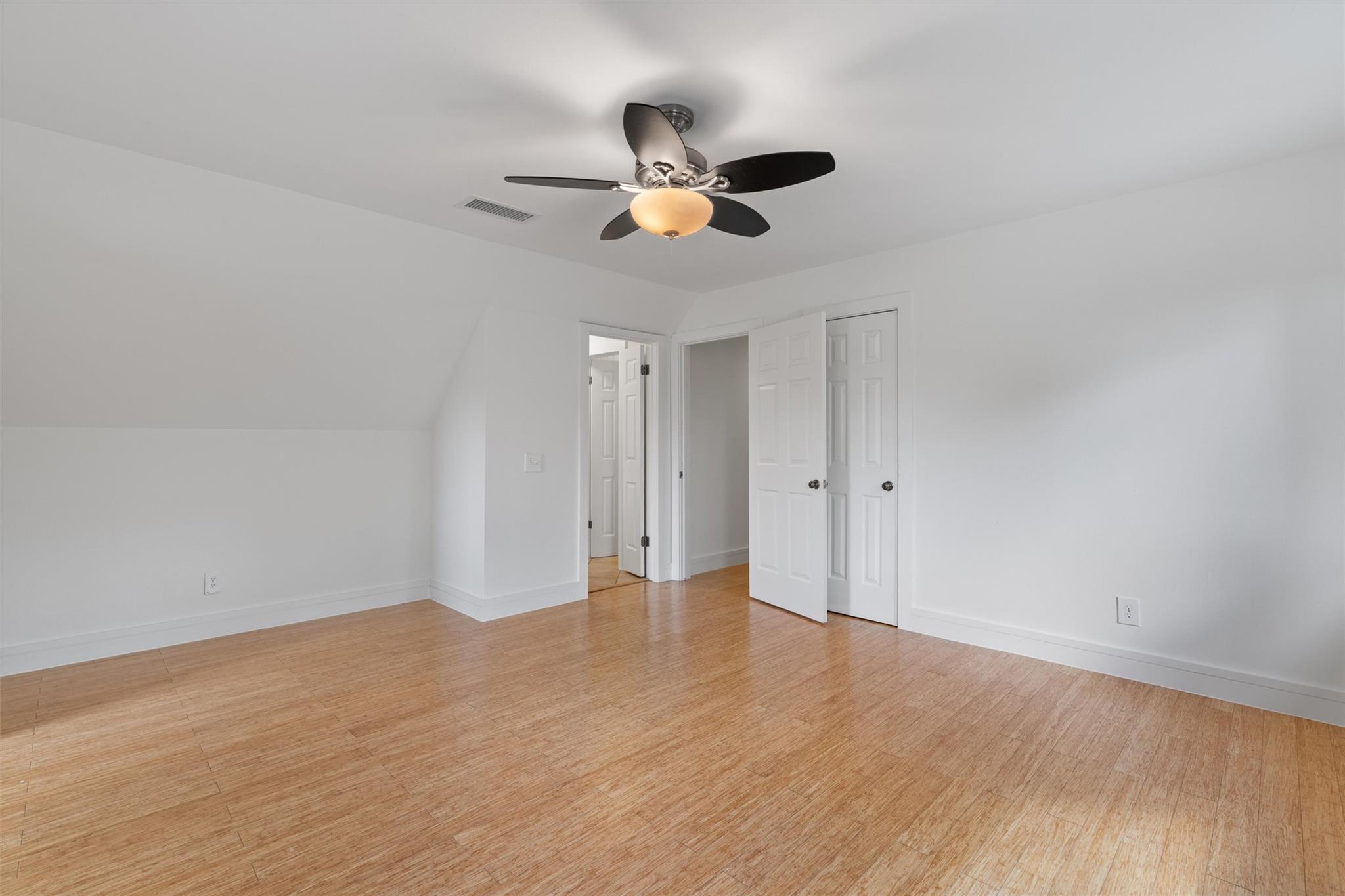 33 Long Creek Rd, Austin, TX 78737