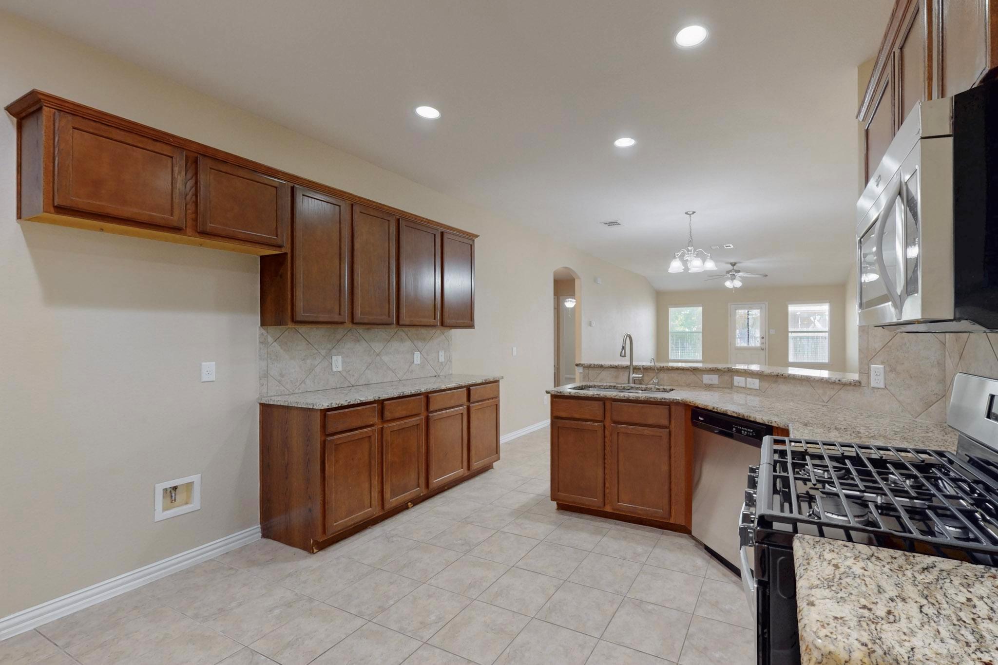 1212 Talley Loop, Buda, TX 78610