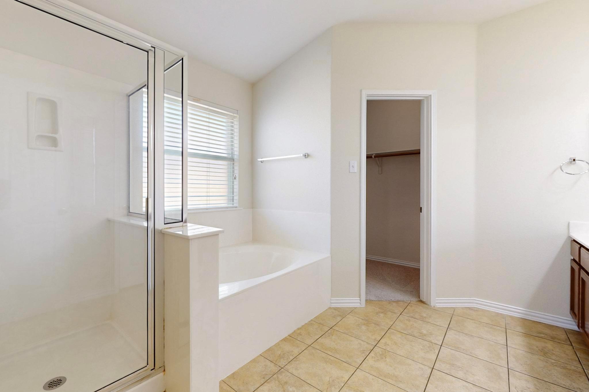 1212 Talley Loop, Buda, TX 78610