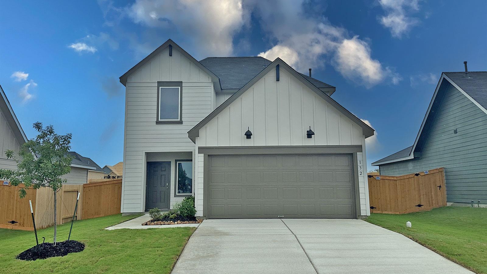 132 FLORA VISTA St, San Marcos, TX 78666