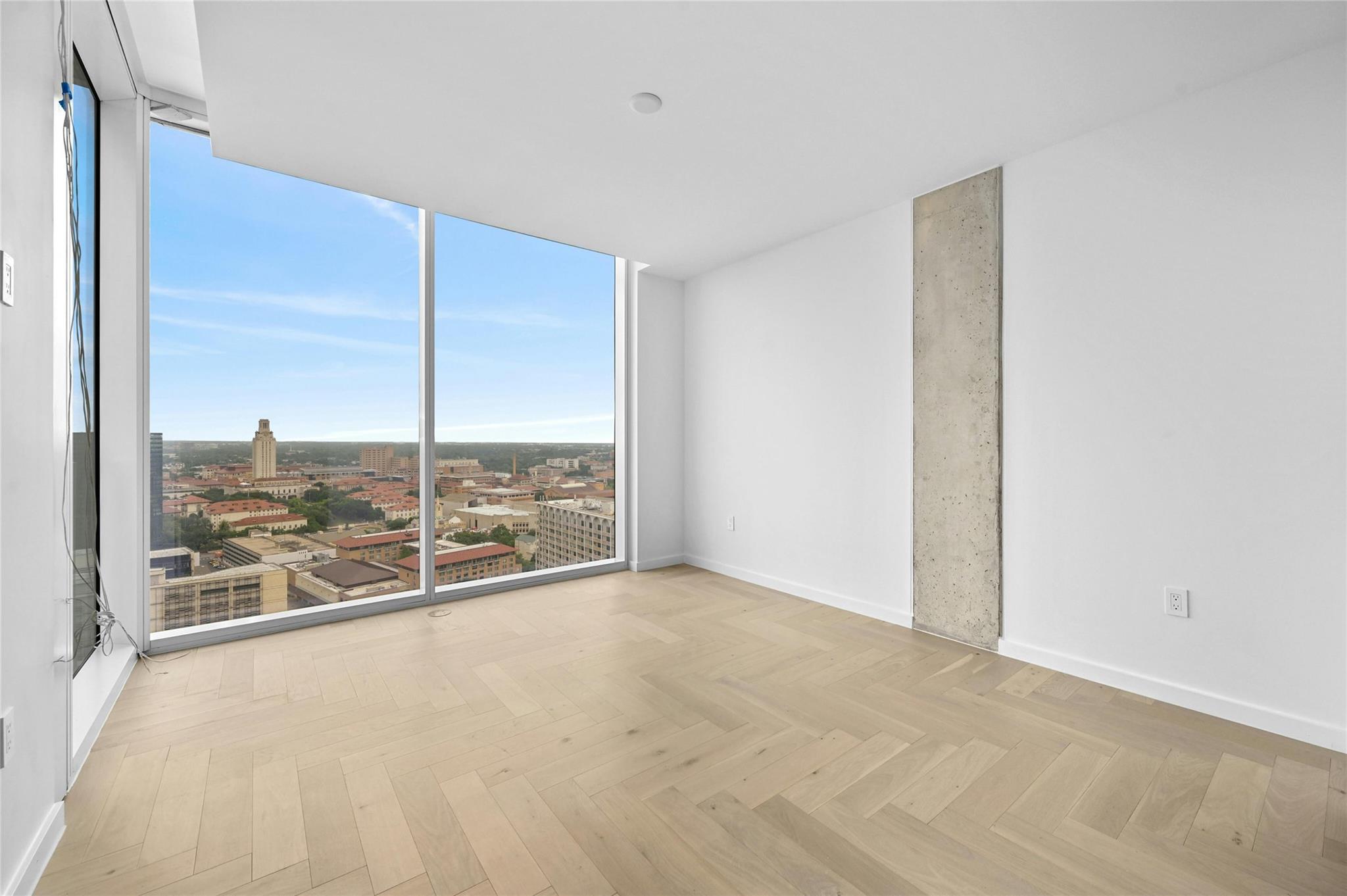 313 W 17th St # 2402, Austin, TX 78701