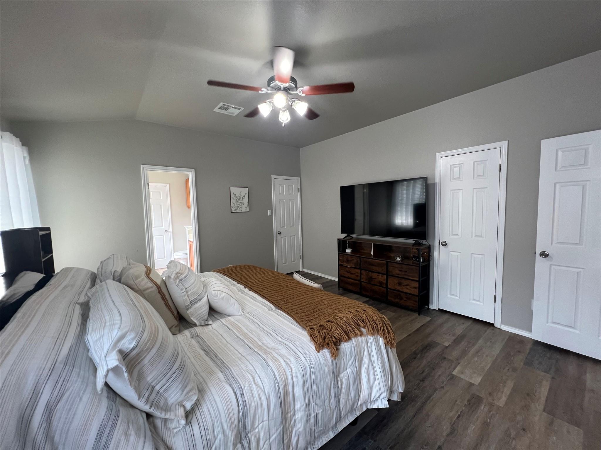 404 Patton Cv, Bastrop, TX 78602