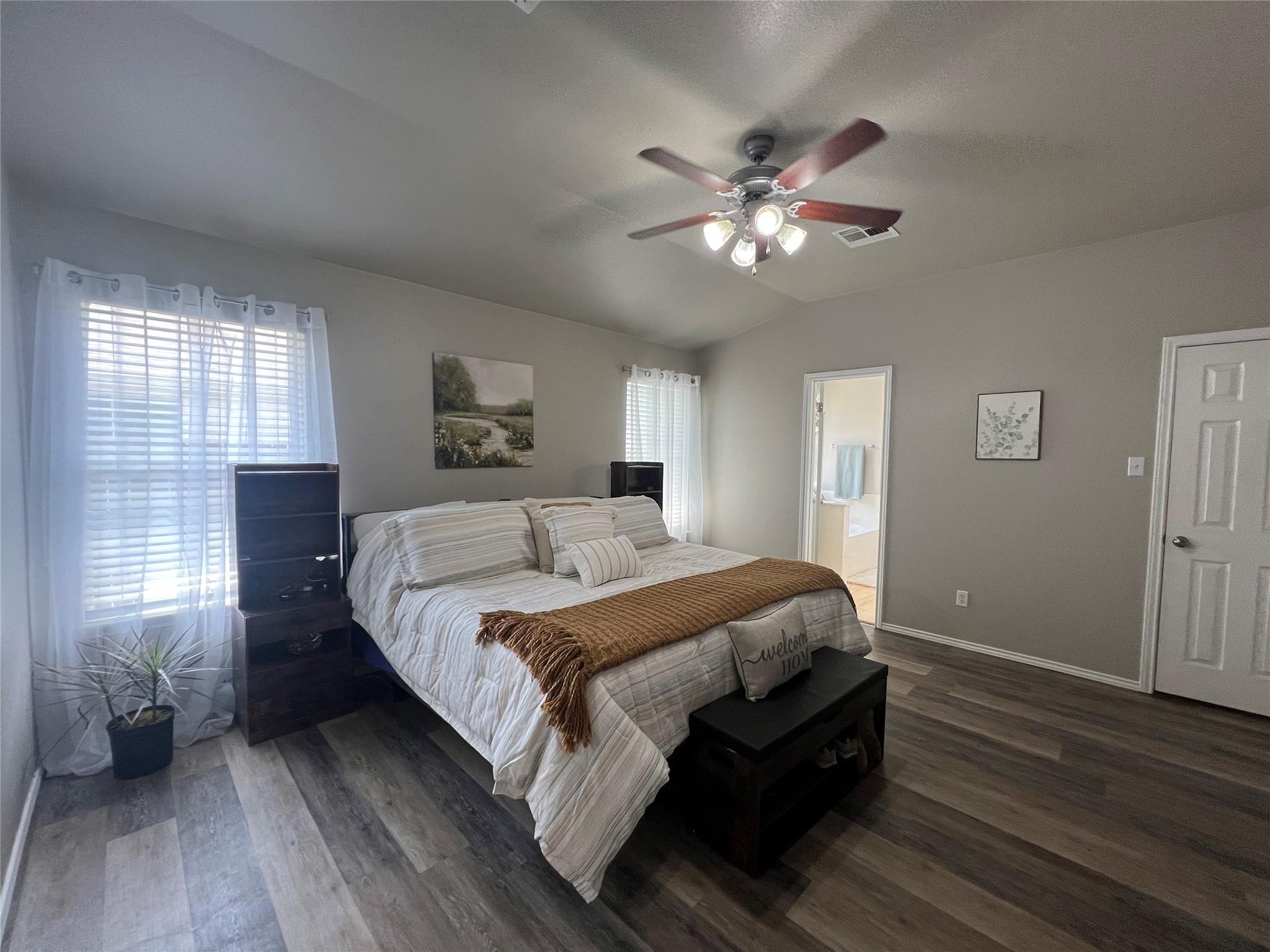 404 Patton Cv, Bastrop, TX 78602