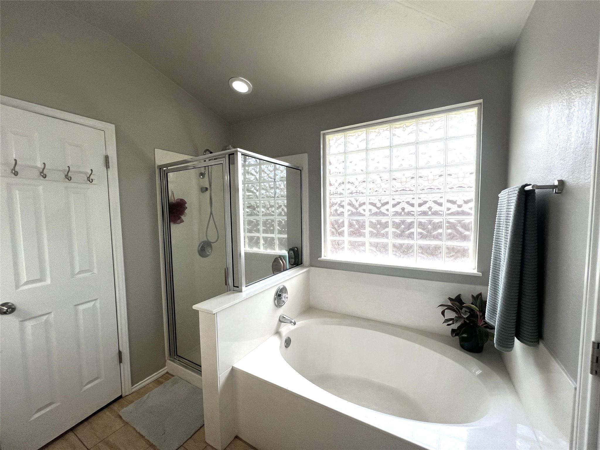 404 Patton Cv, Bastrop, TX 78602