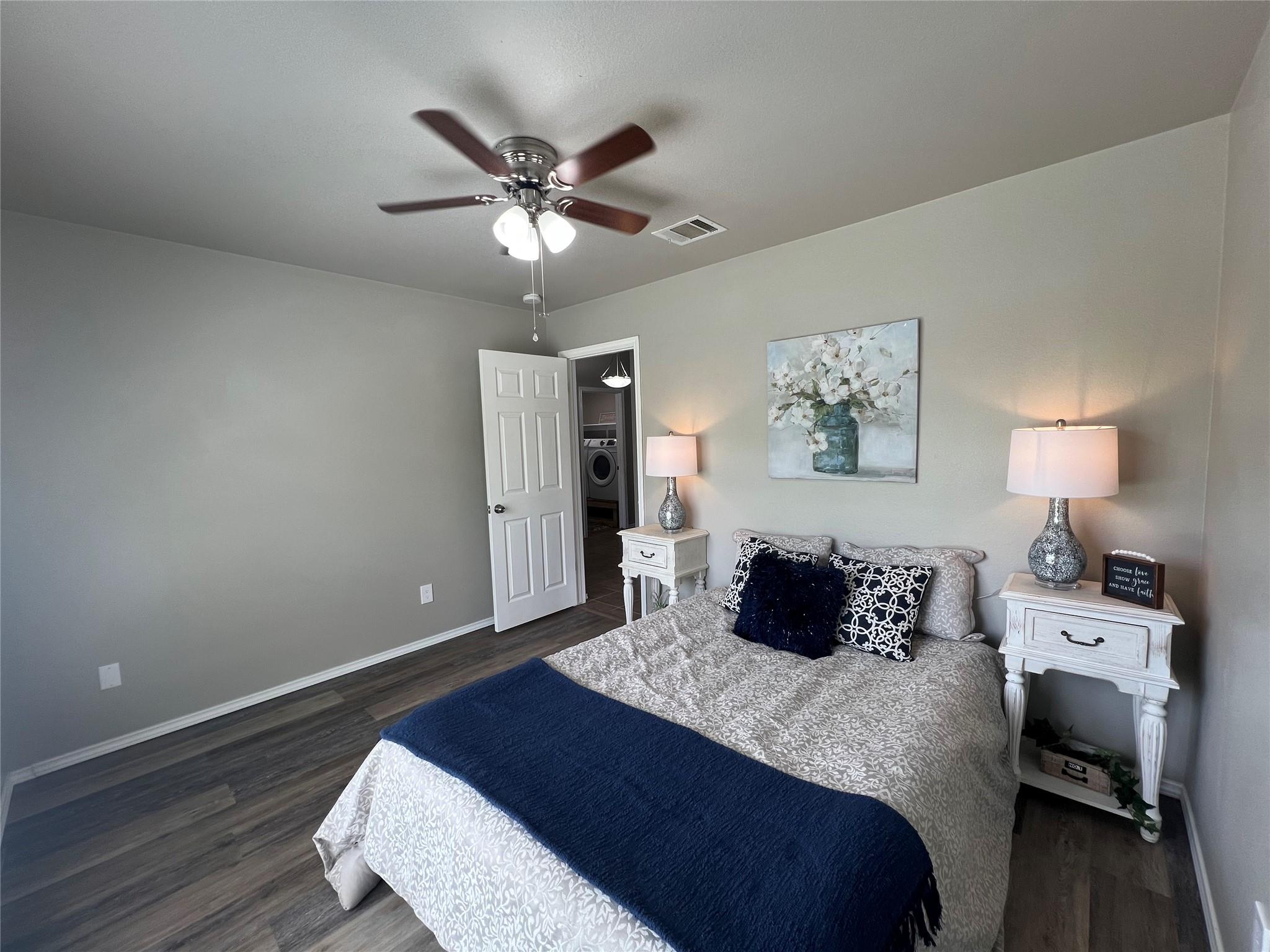 404 Patton Cv, Bastrop, TX 78602