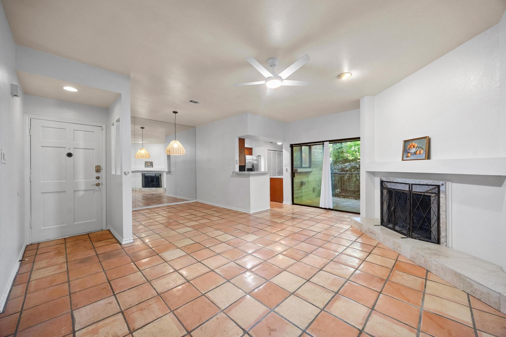 8200 Neely Dr # 103, Austin, TX 78759