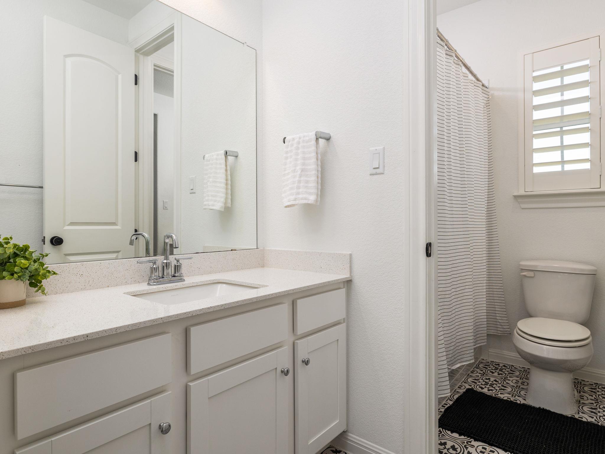 1491 Hazy Hills Loop, Dripping Springs, TX 78620