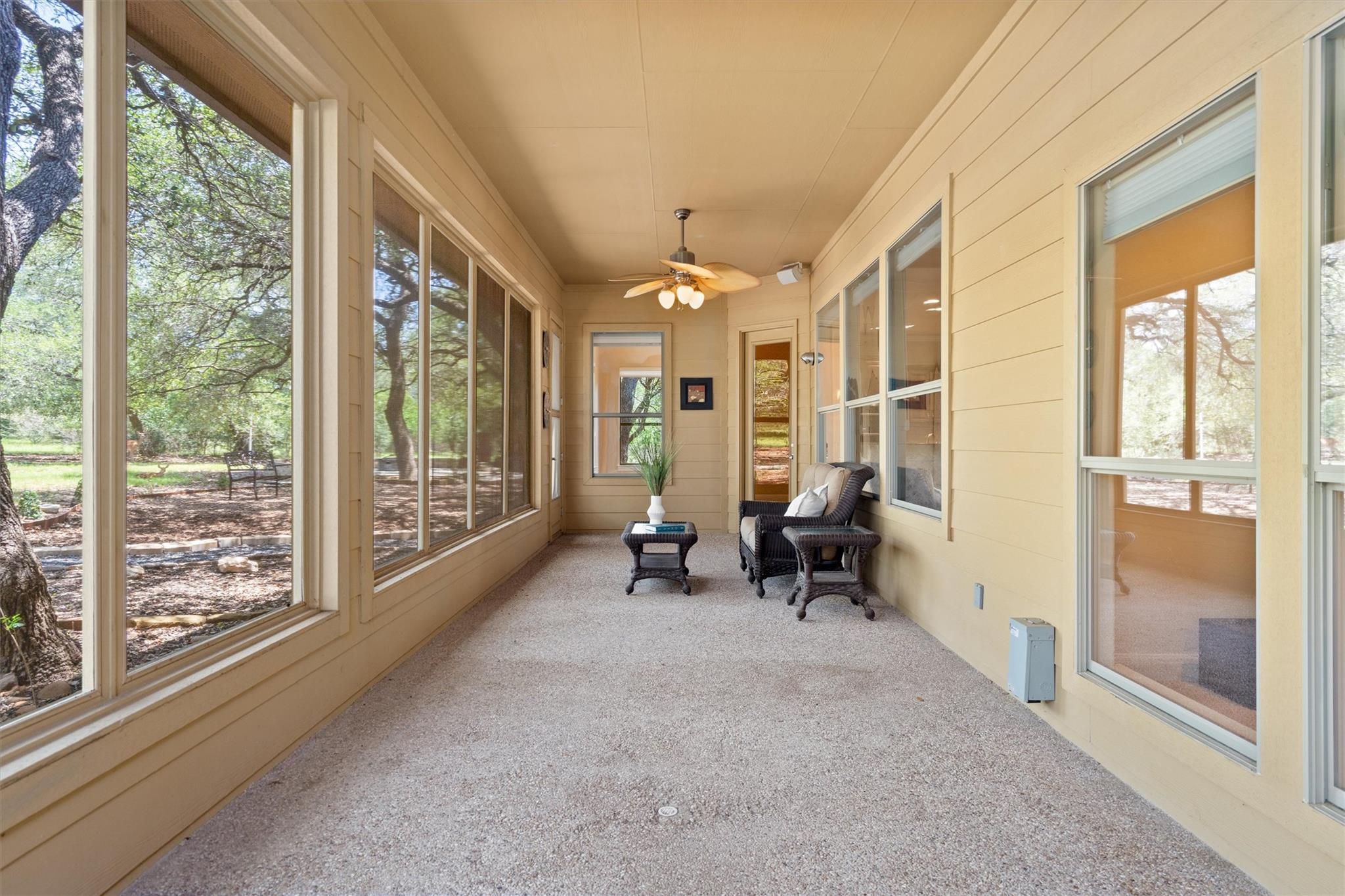 17109 Northlake Hills Dr, Jonestown, TX 78645