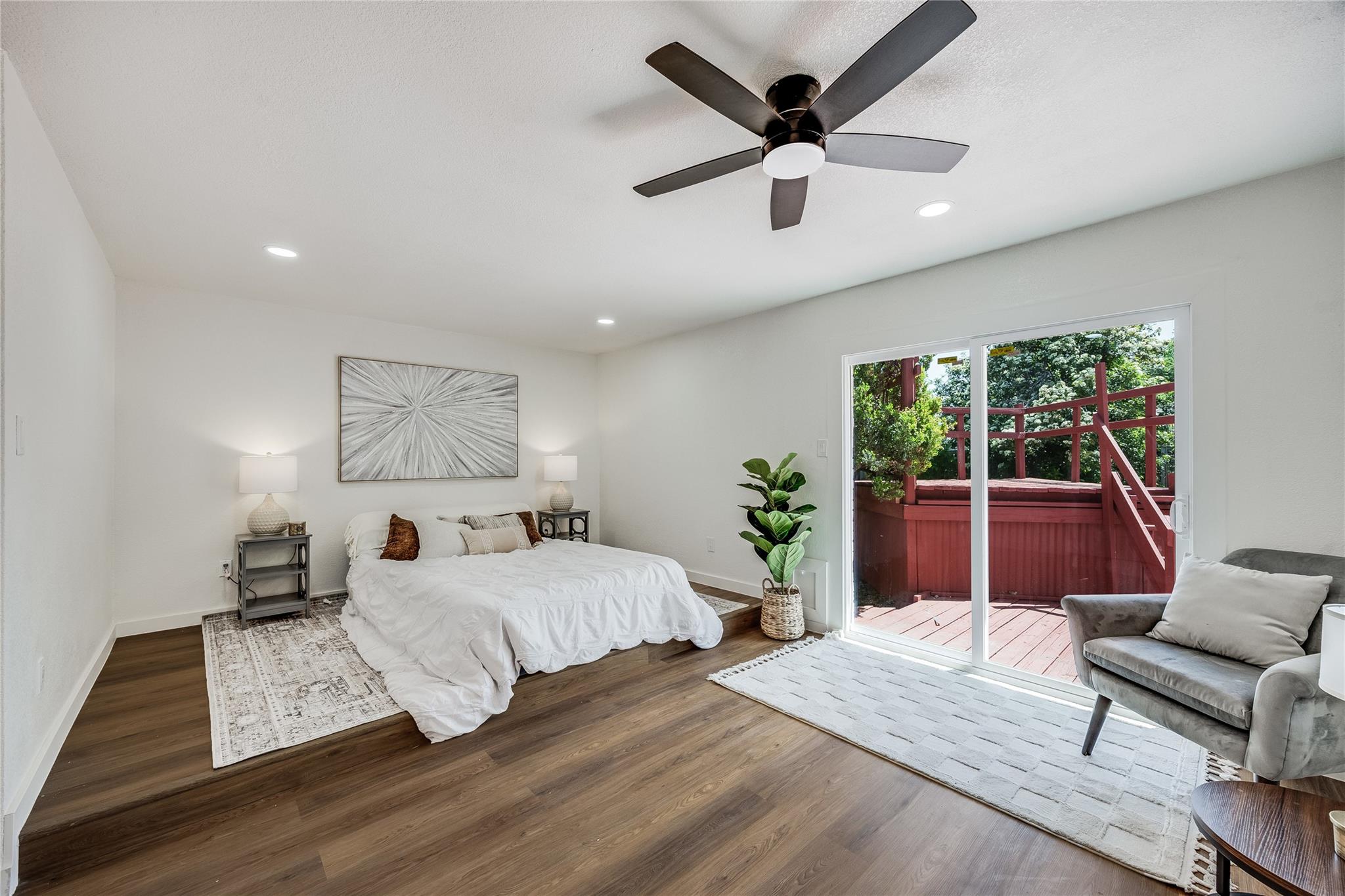 12305 Rustic Manor Ct, Austin, TX 78750