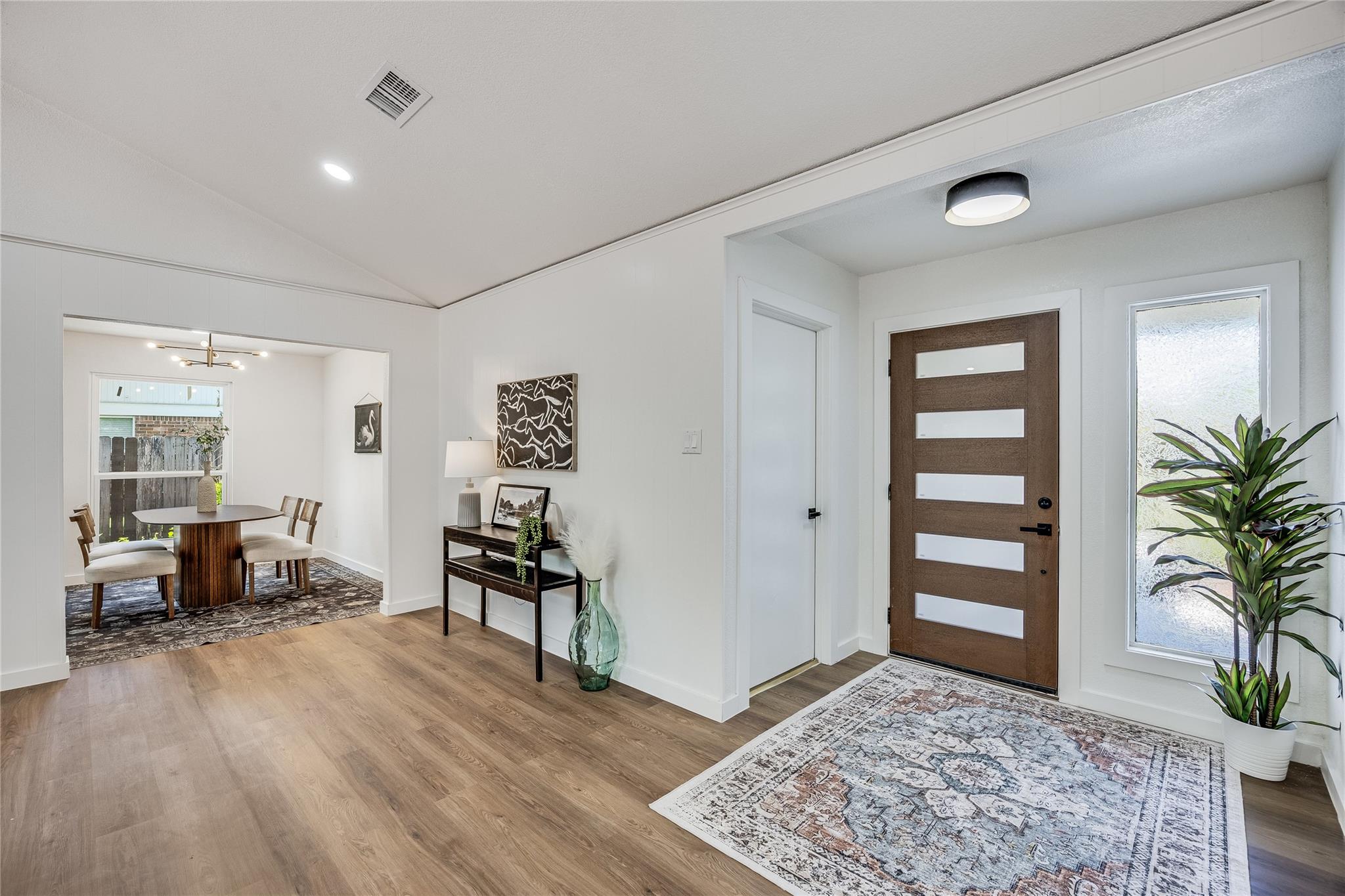 12305 Rustic Manor Ct, Austin, TX 78750
